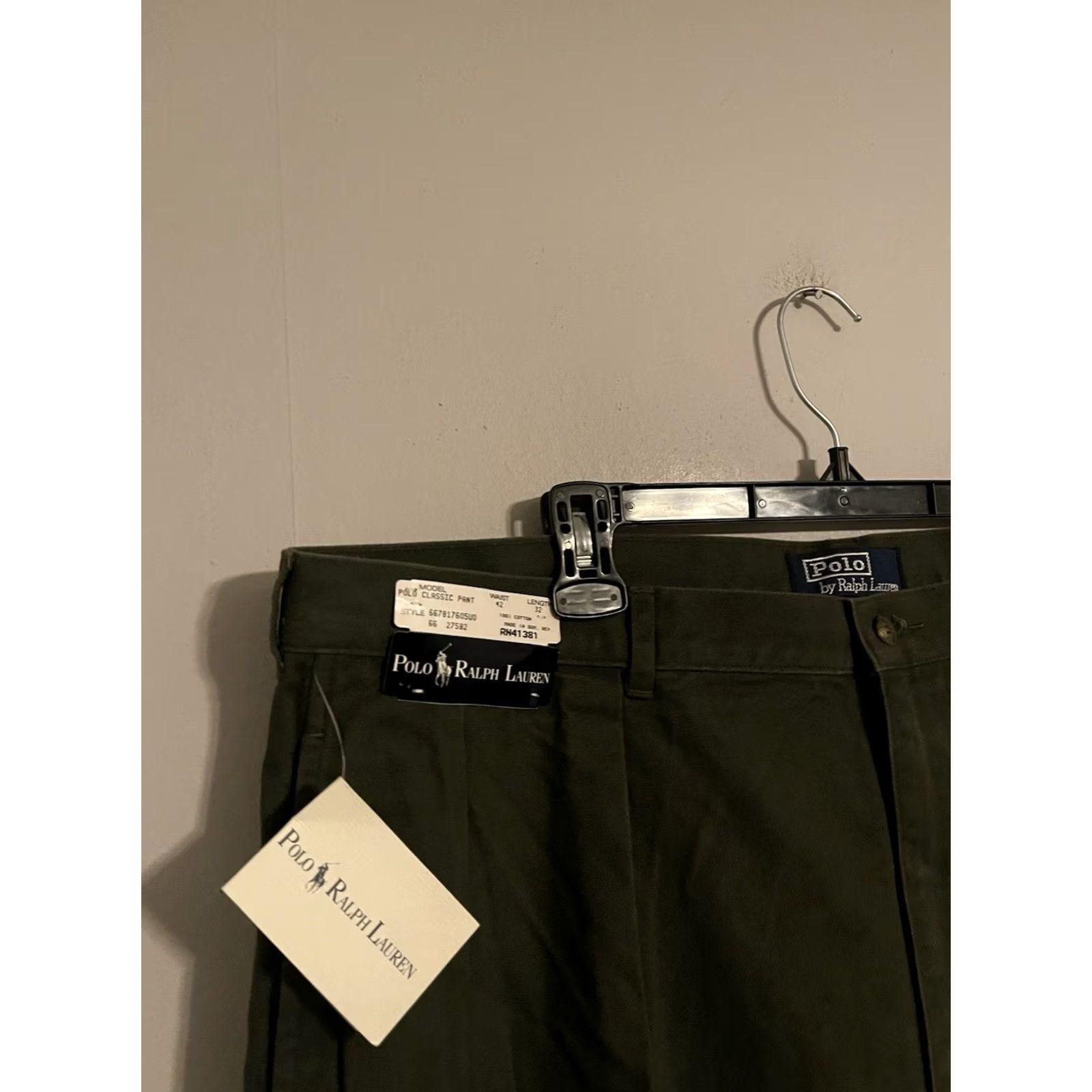 Polo Ralph Lauren VINTAGE Polo Ralph Lauren Chino Pants Mens 42x32 Olive Green Pleated 100% Cotton Classic Slim/Regular Pockets USA Preppy Style 42x32 Size US XL / EU 56 / 4 - 2 Thumbnail