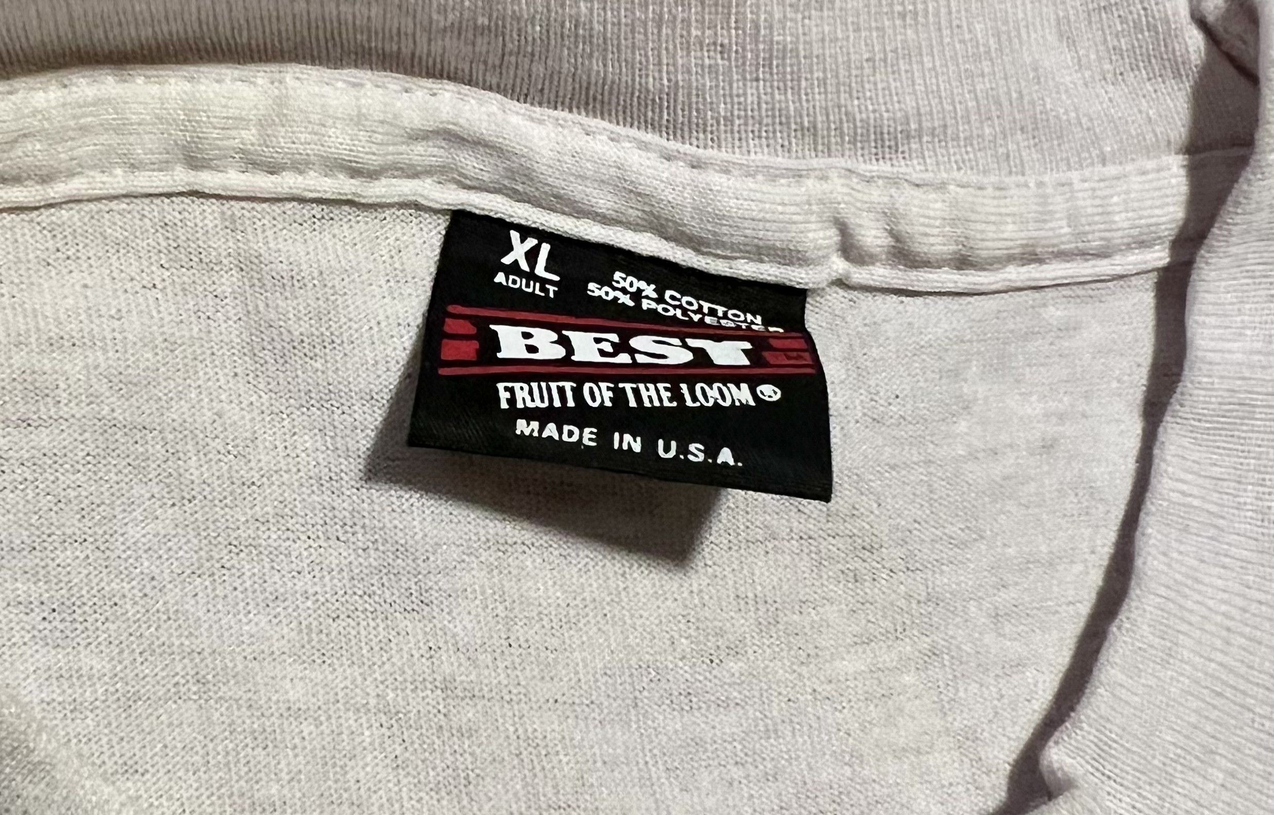 Fruit Of The Loom Wonders of The Seas 1994 Single Stitched Vintage T-Shirt Size US XL / EU 56 / 4 - 5 Thumbnail