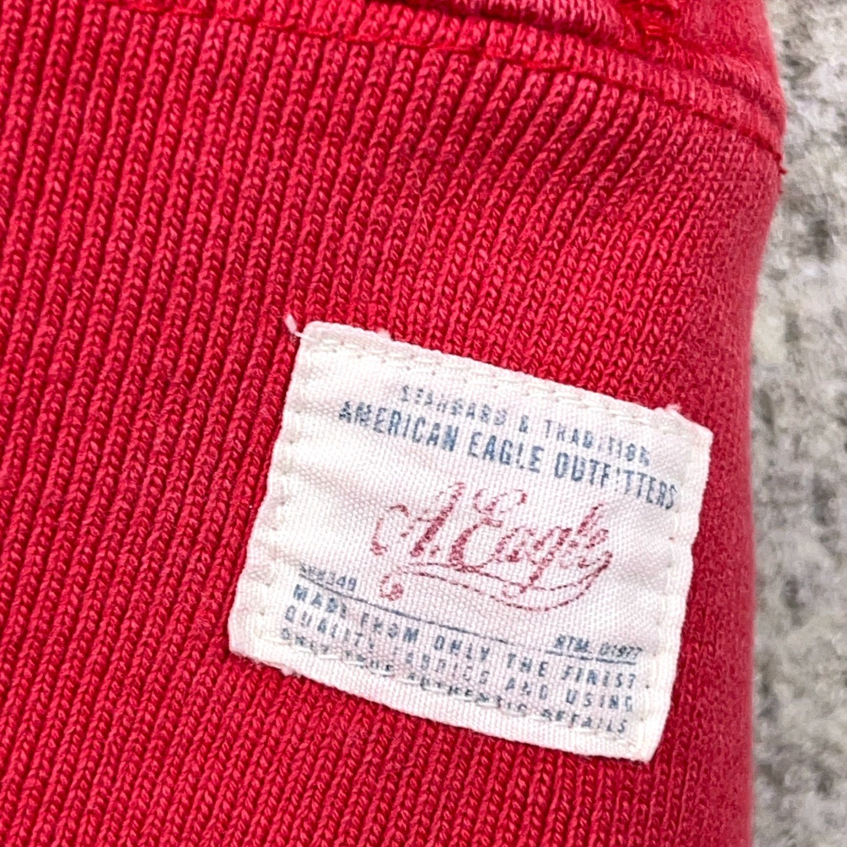 American Eagle Outfitters VINTAGE American Eagle Outfitters Hoodie Women M Red Faded Spell Out AE77 2000s A8 Size M / US 6-8 / IT 42-44 - 4 Thumbnail
