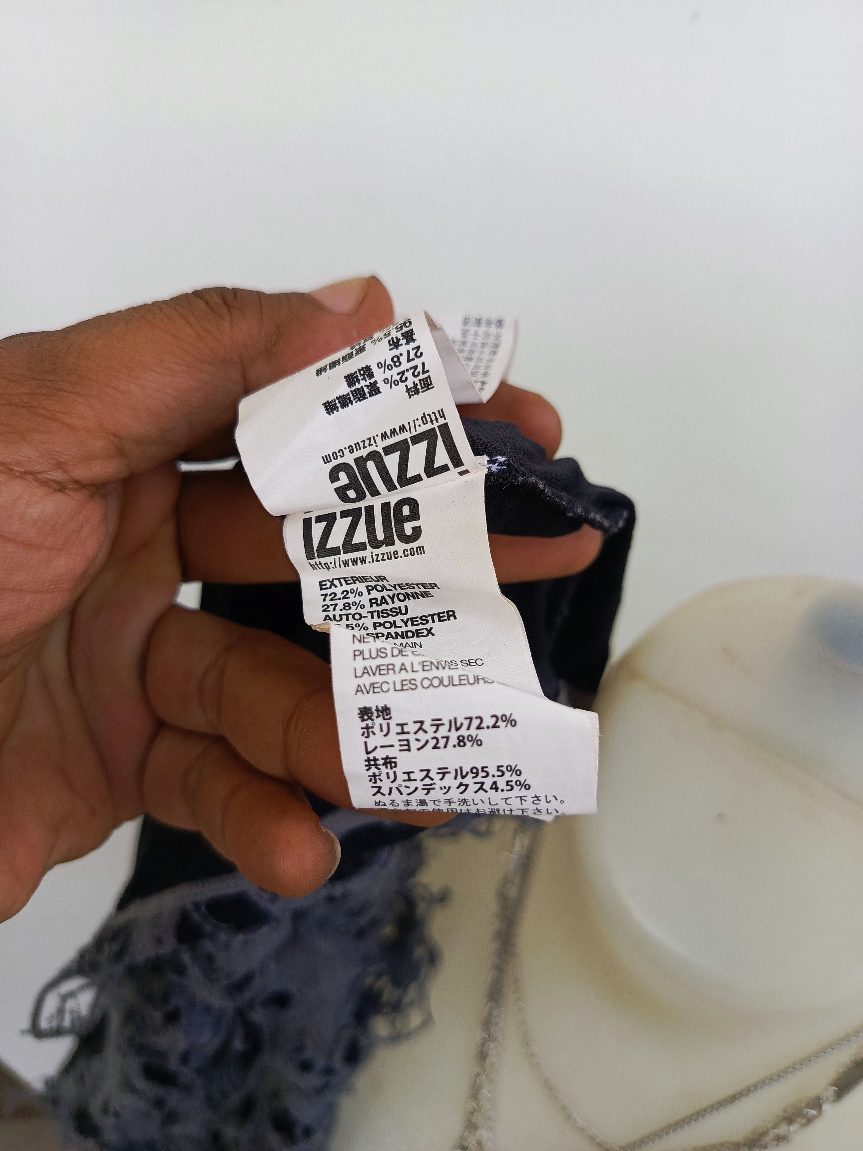 izzue IZZUE Extreme Distressed Grunge Punk Tee Size M / US 6-8 / IT 42-44 - 9 Thumbnail