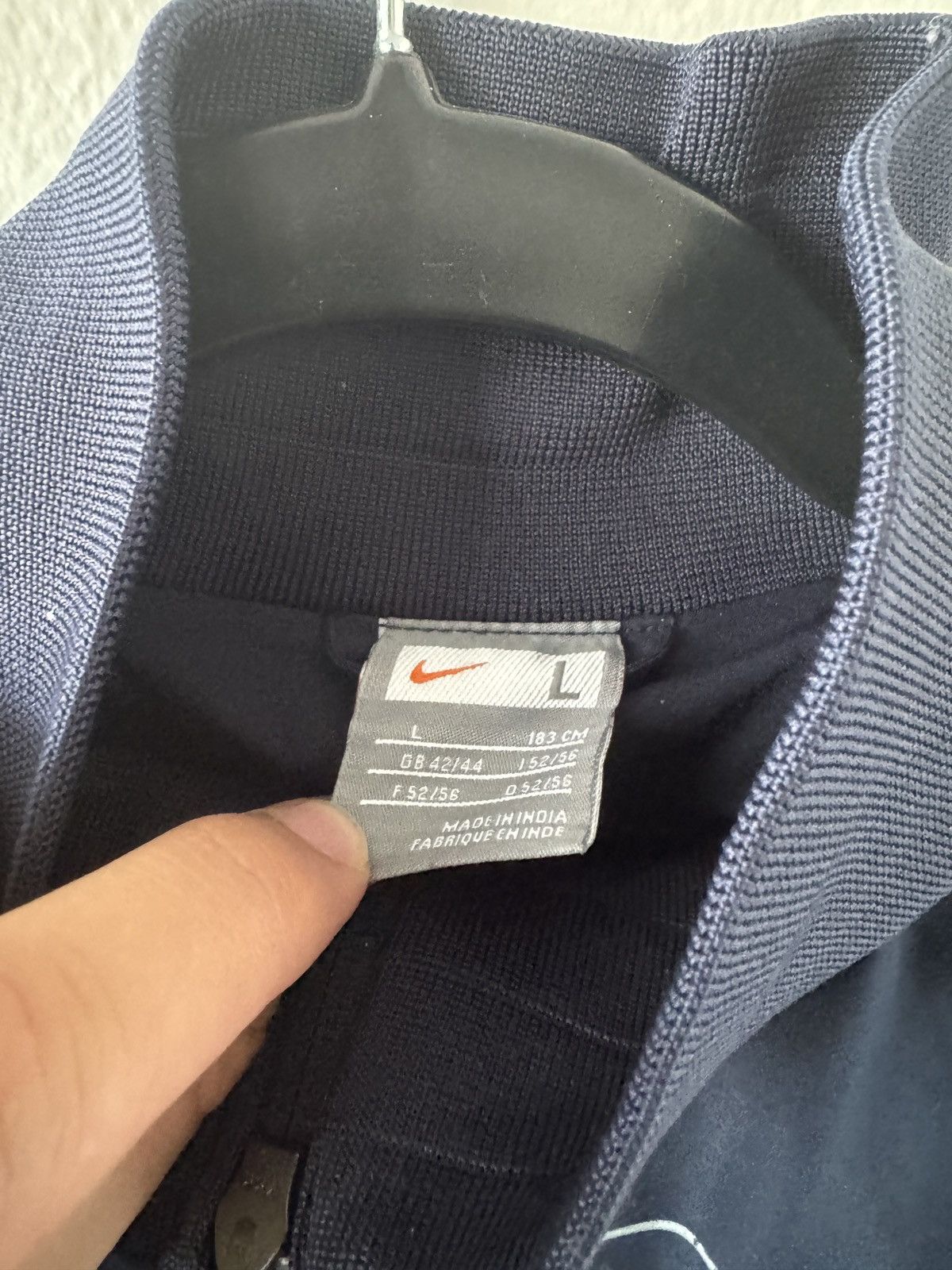 Nike Aston Villa Nike Vintage FC Training Jacket Size US L / EU 52-54 / 3 - 3 Thumbnail