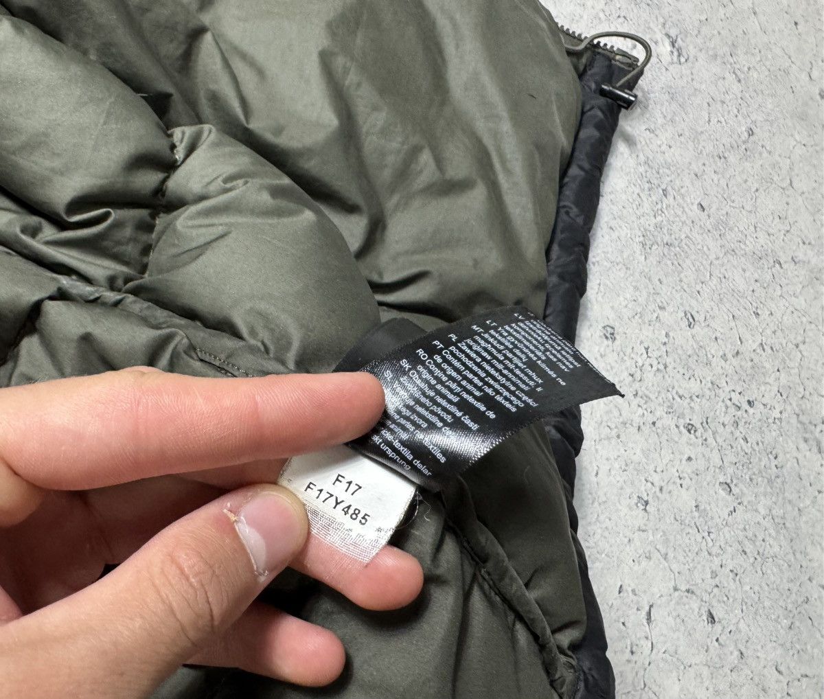 The North Face The North Face Nuptse Down Puffer Vest 700 Camo TNF Outdoor Size US S / EU 44-46 / 1 - 11 Thumbnail