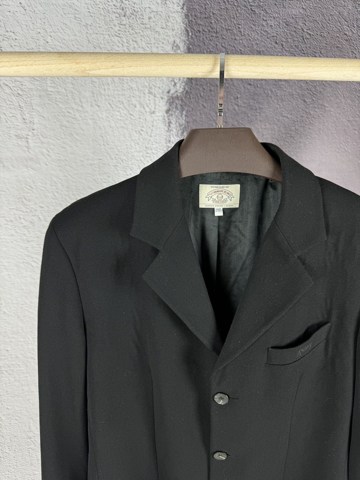 Armani Armani Jeans vintage embroidery logo 3 button blazer Size 42L - 3 Thumbnail