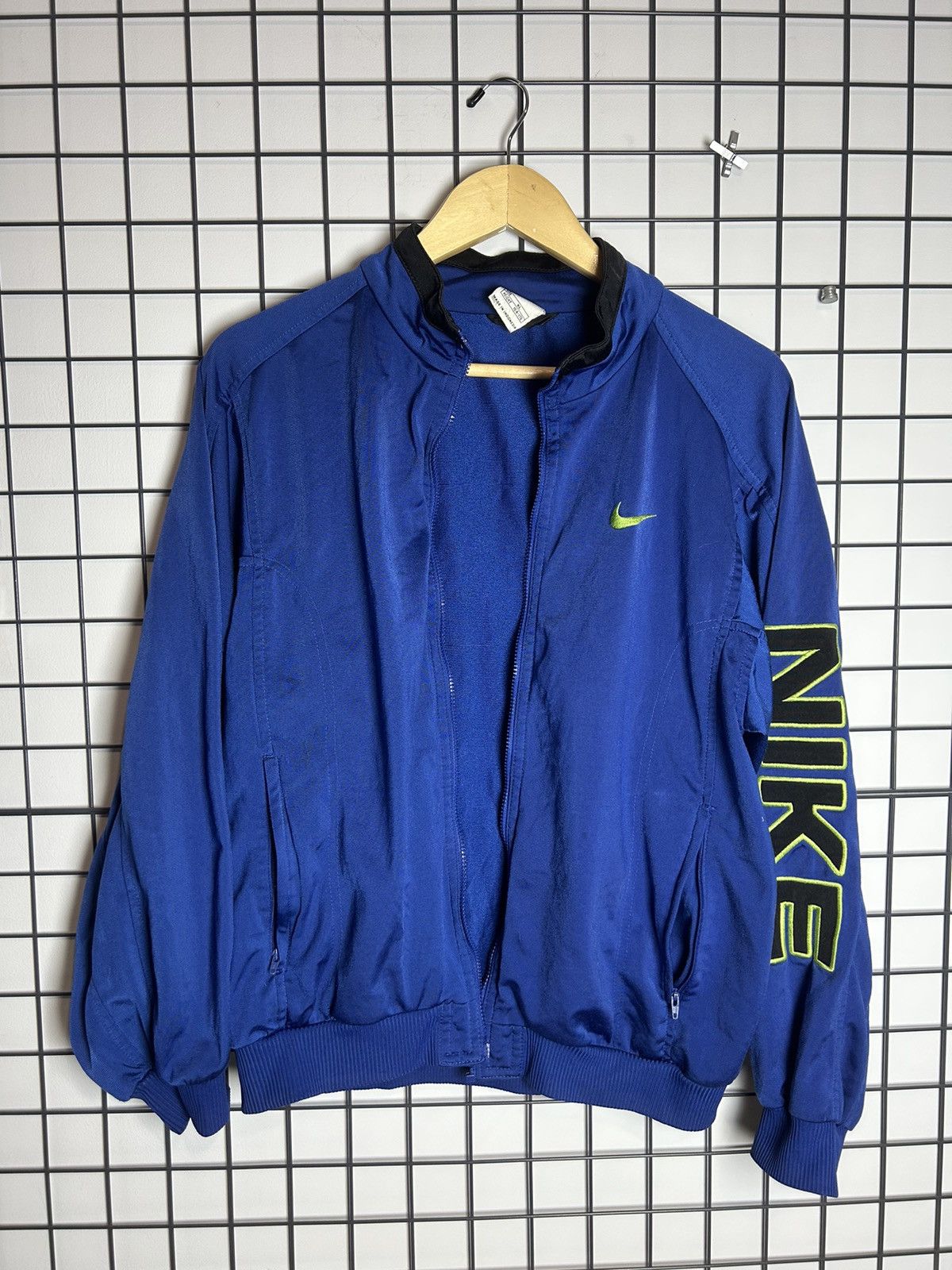 Nike × Vintage Nike vintage 90s rare Zip Hoodie Size US M / EU 48-50 / 2 - 1 Thumbnail