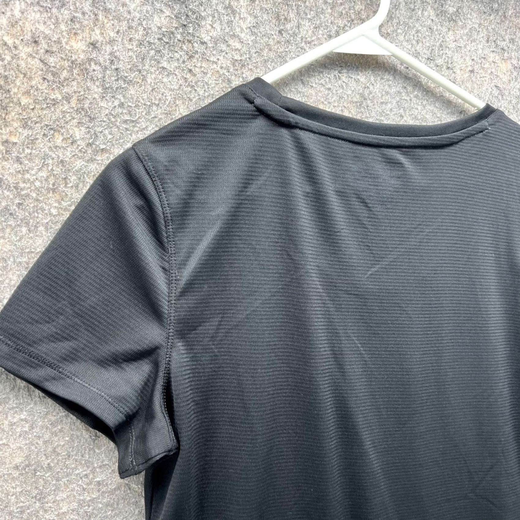 Vintage VINTAGE Reel Legends Shirt Women PM Black Polyester Jersey Short Sleeve Round Neck Classic All Seasons Mens? Size M / US 6-8 / IT 42-44 - 7 Thumbnail