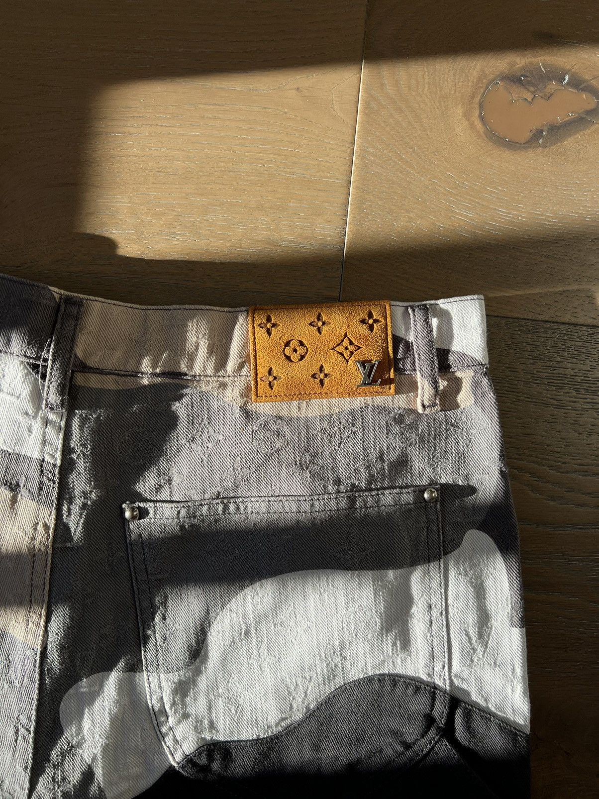 Louis Vuitton Louis Vuitton Patchwork Portrait Denim Pants Size US 33 - 5 Thumbnail