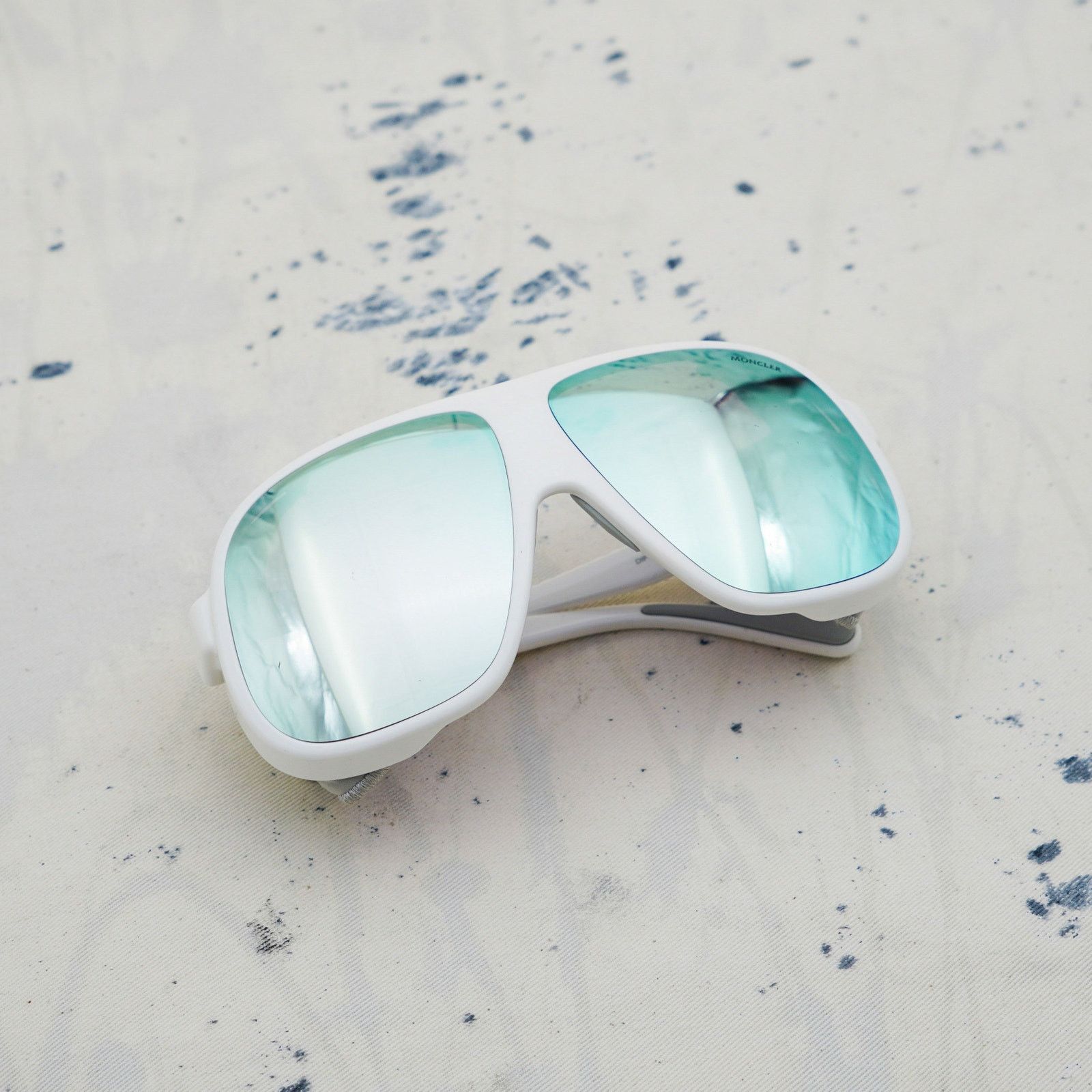 Moncler Moncler diffractor white mirror ski lens logo sunglasses Size ONE SIZE - 9 Thumbnail