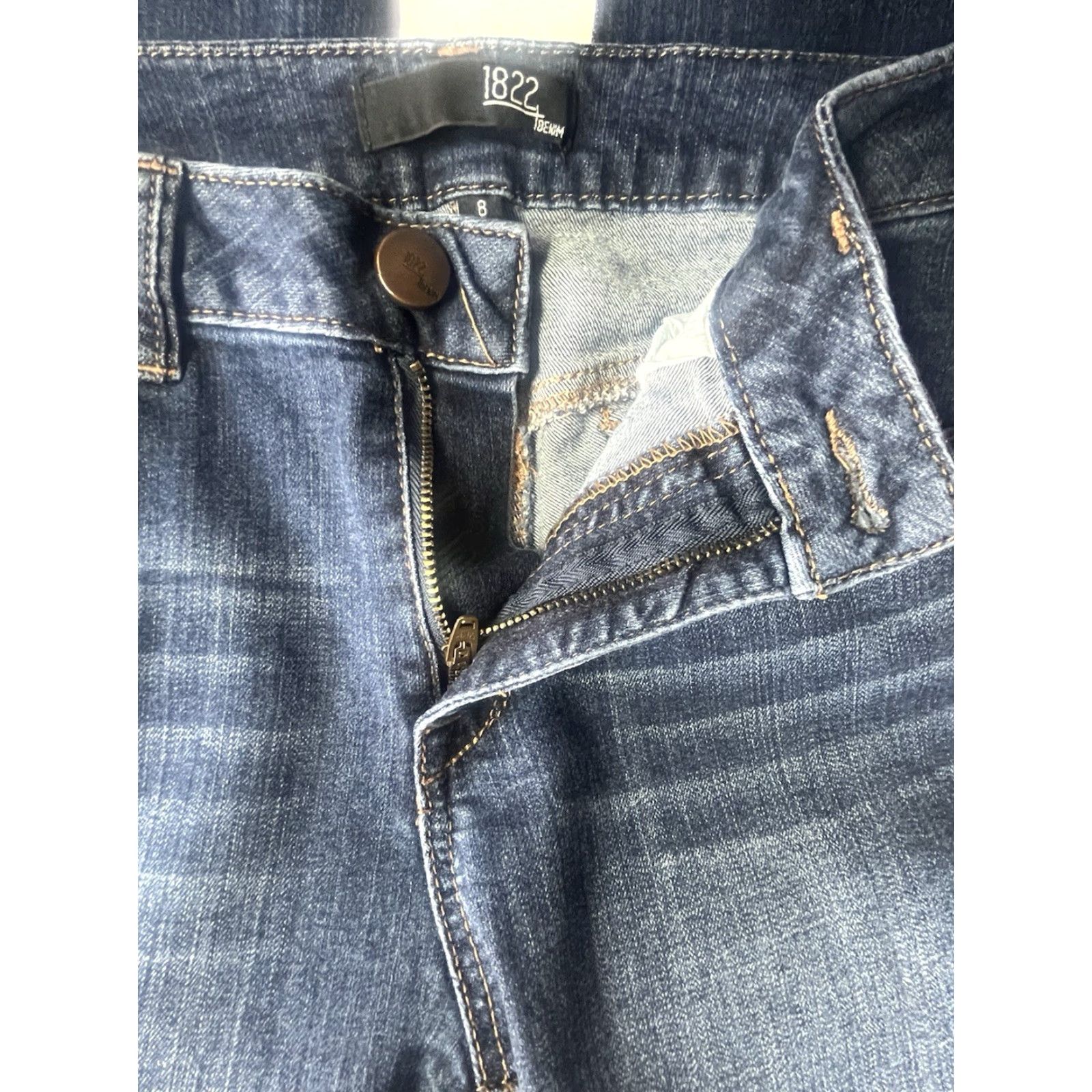 Vintage 1822 Denim Jeans Skinny Blue Dark Wash 8 Regular 26in Cotton Blend Button Zip Pockets Logo Women Style Size 30" / US 8 / IT 44 - 7 Thumbnail