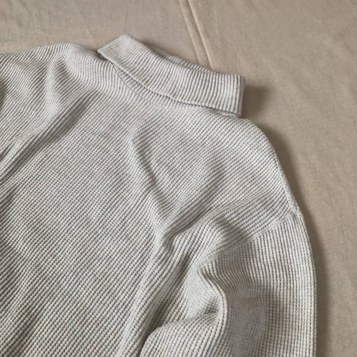 UNIVERSAL PRODUCTS. Waffle Turtleneck Sweater (Japan) Size US L / EU 52-54 / 3 - 5 Thumbnail