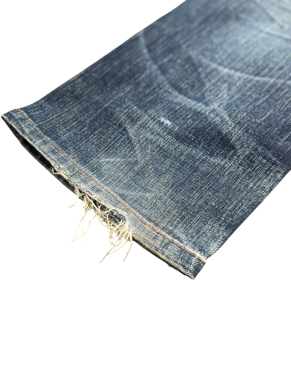 Levi's Levis 504 Faded & Distresed Size US 32 / EU 48 - 7 Thumbnail