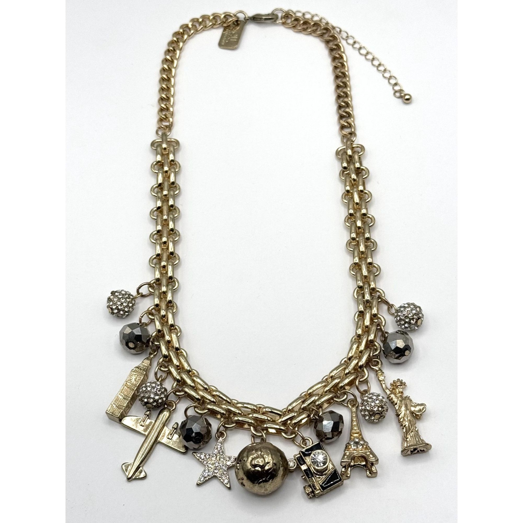 Vintage Off Park Collection White Crystal Gold Tone Travel Charm Nec Size ONE SIZE - 1 Thumbnail