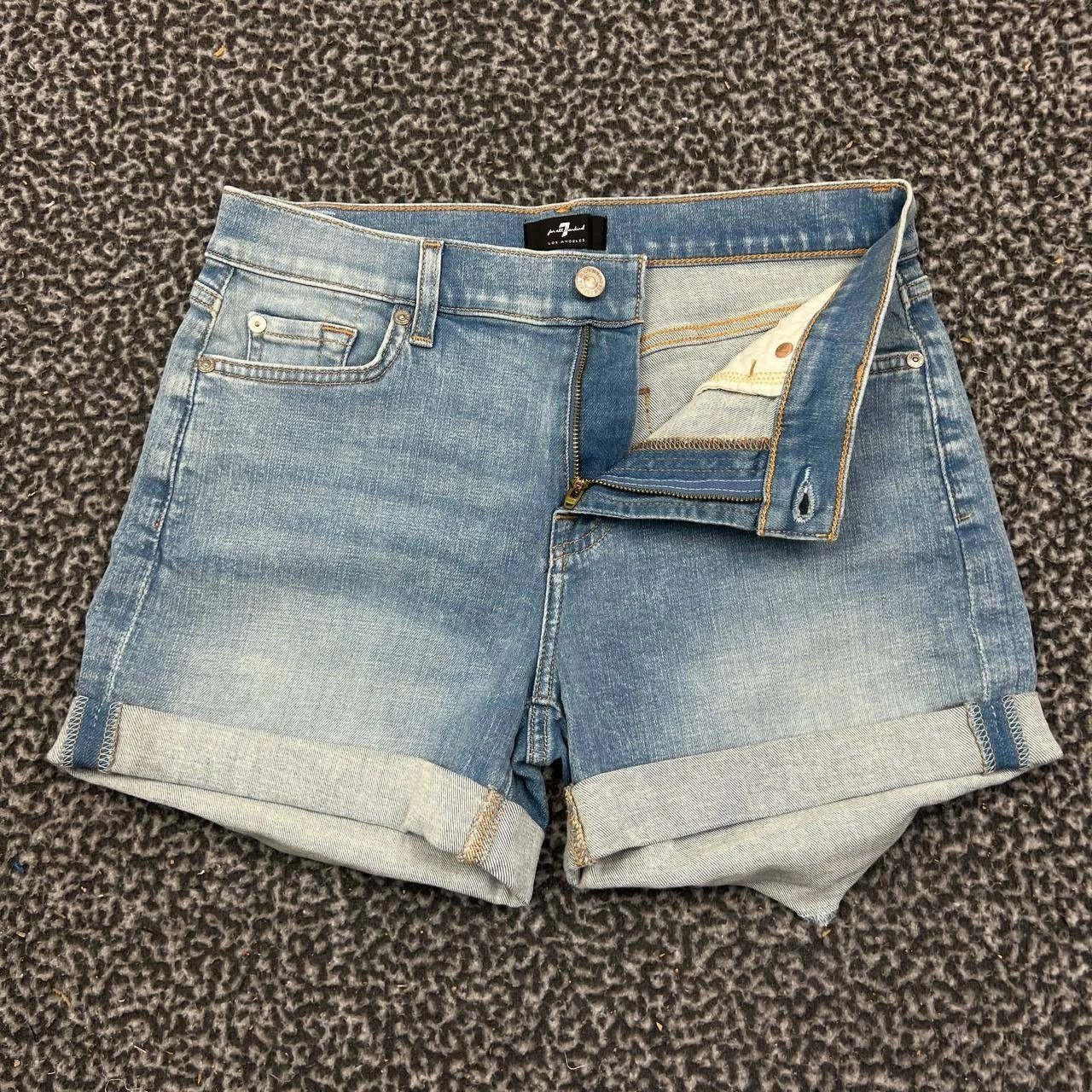 7 For All Mankind 7 For All Mankind Jeans Shorts Women 27 Denim Faded Pockets Size 27" / US 4 / IT 40 - 1 Thumbnail