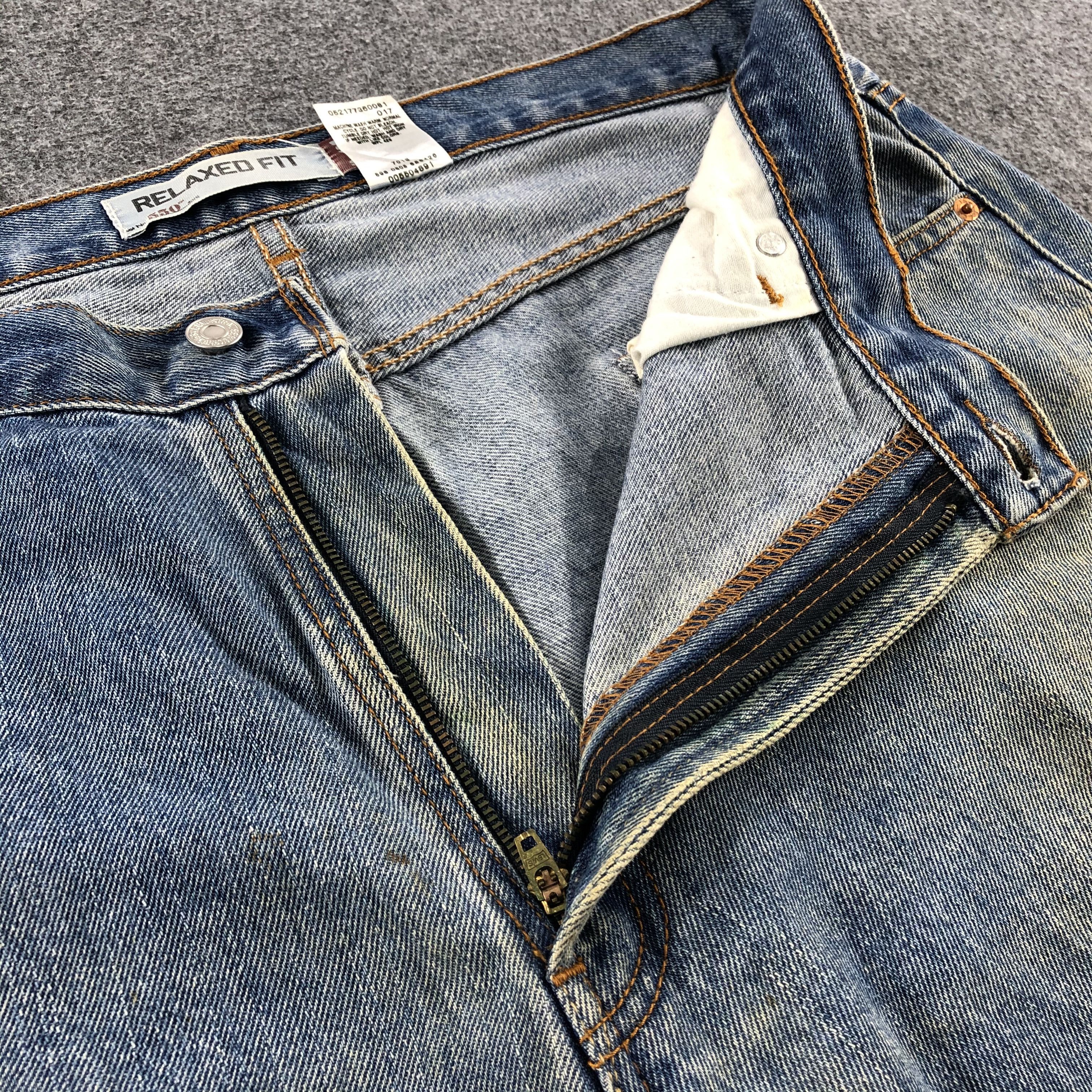 Levi's Vintage Mid Wash Levis 550 Jeans- J1311 Size US 37 - 8 Thumbnail