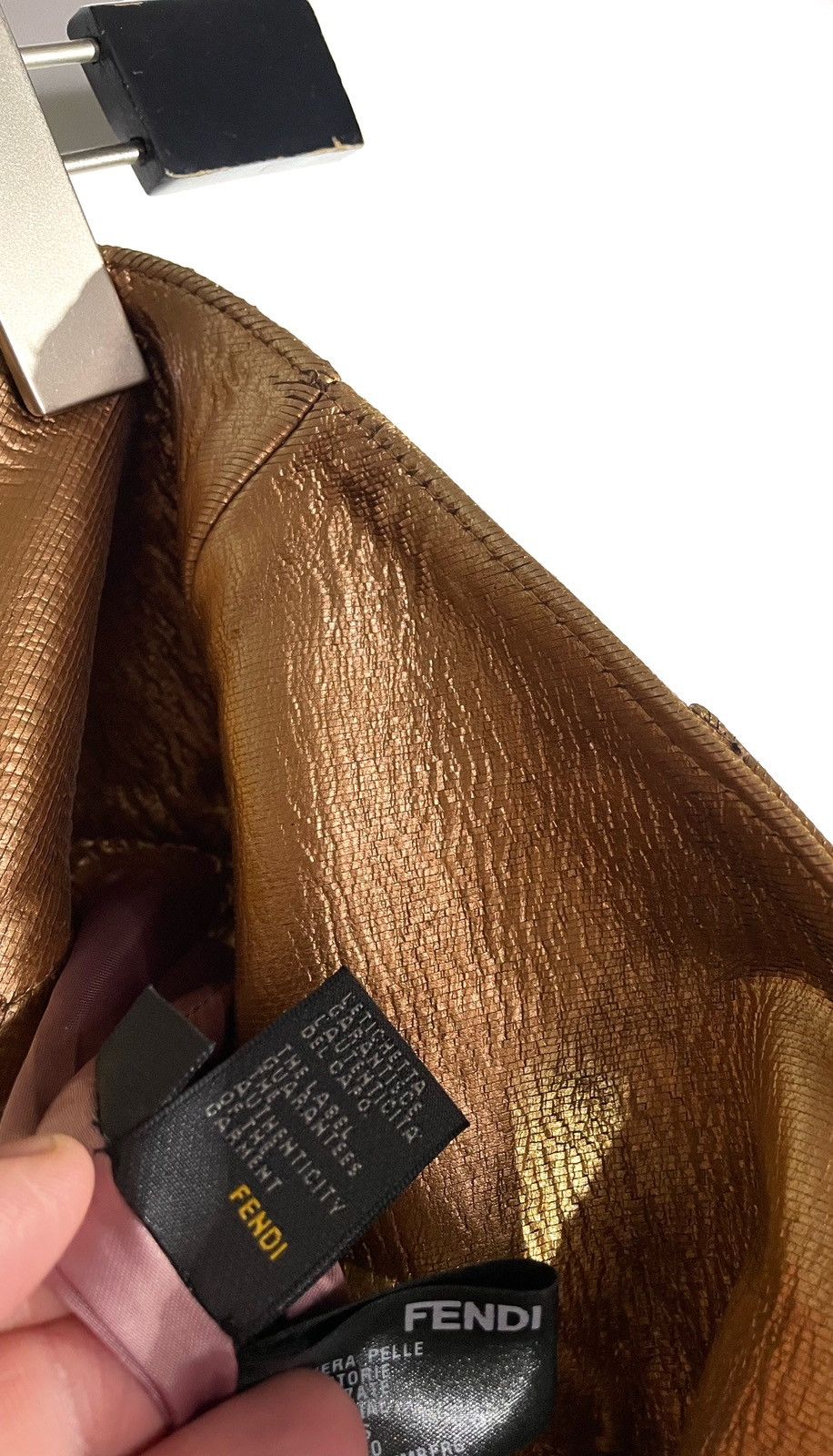 Fendi Fendi Gold Leather Skirt Size 40 Made in Italy Luxury Style Size 27" / US 4 / IT 40 - 16 Thumbnail
