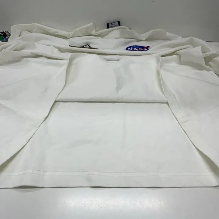 Balenciaga Balenciaga Balenciaga x NASA Unisex White TShirt -2507 Size US L / EU 52-54 / 3 - 6 Thumbnail