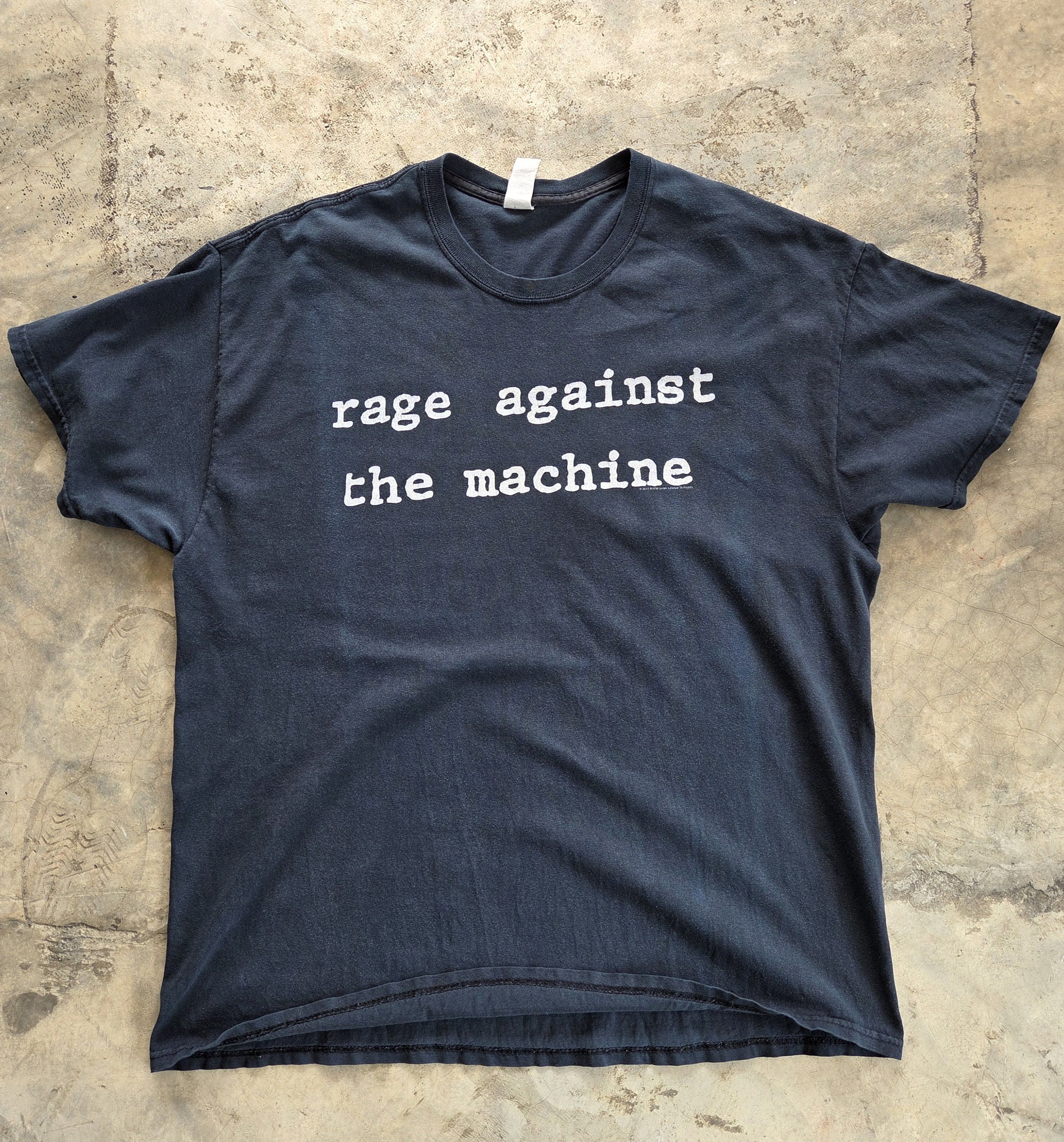 Band Tees Rage Against the Machine 00s Size US XL / EU 56 / 4 - 1 Thumbnail