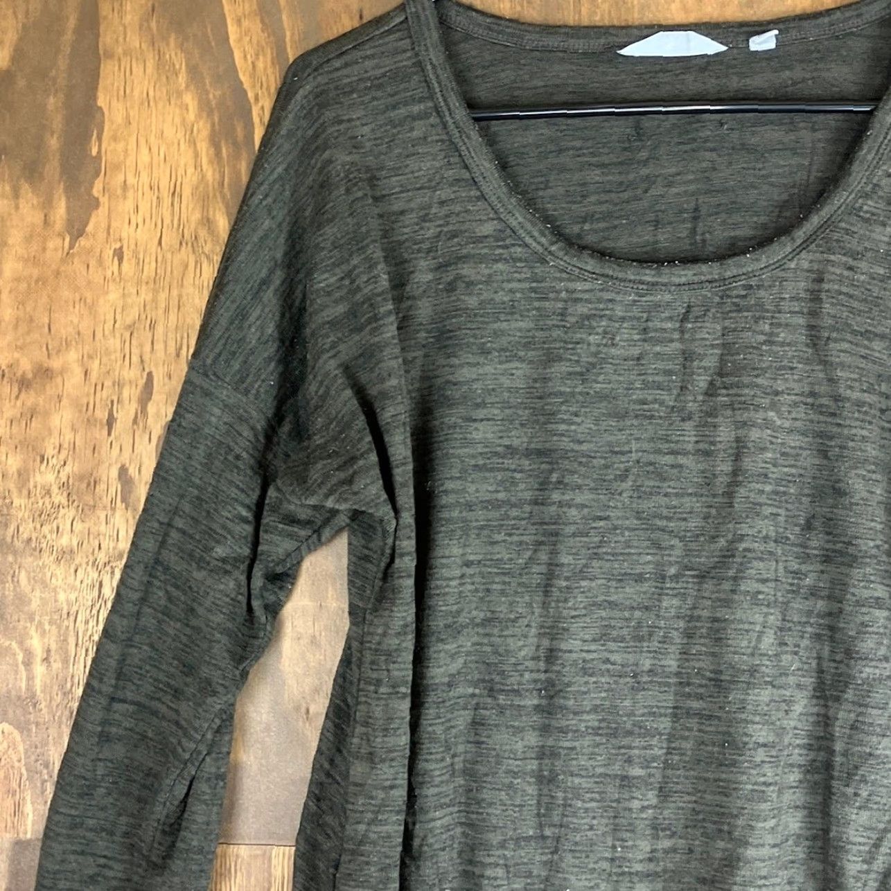 Athleta Athleta Women Sweatshirt Green Scoop Neck Pullover Kangaroo Pocket S Size S / US 4 / IT 40 - 4 Thumbnail