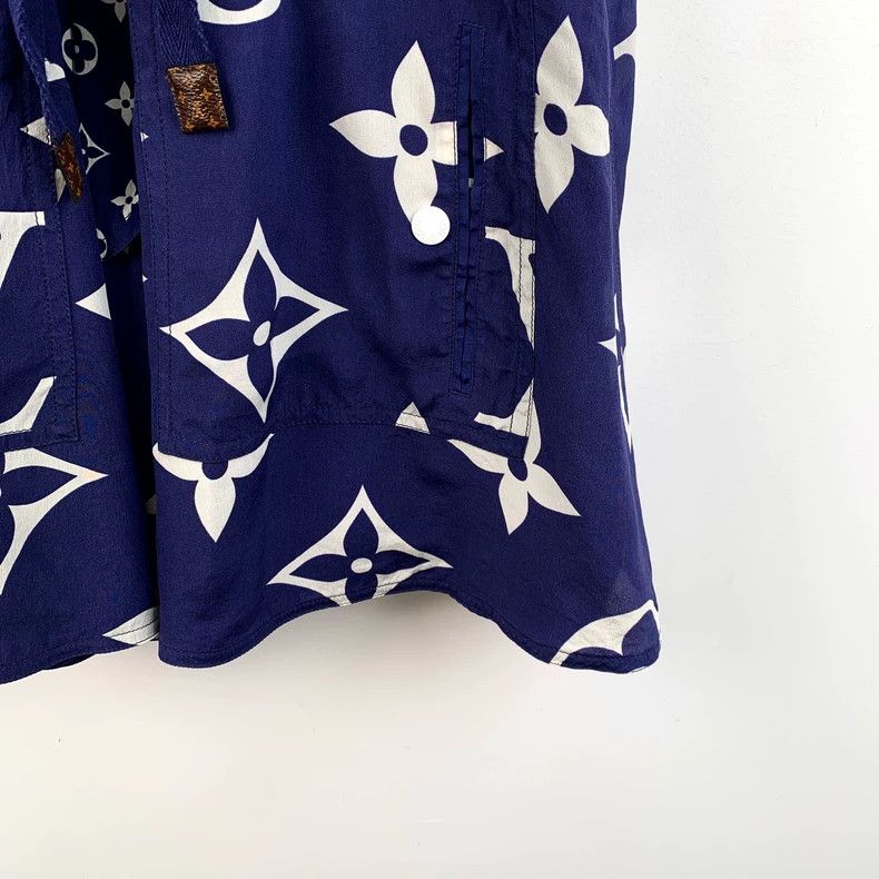 Louis Vuitton Louis Vuitton Dark blue logo and full print mulberry silk Size XS / US 0-2 / IT 36-38 - 4 Thumbnail
