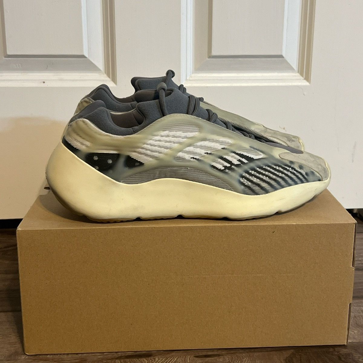 Yeezy Yeezy 700v3 Fade Salt Size US 11.5 / EU 44-45 - 1 Thumbnail