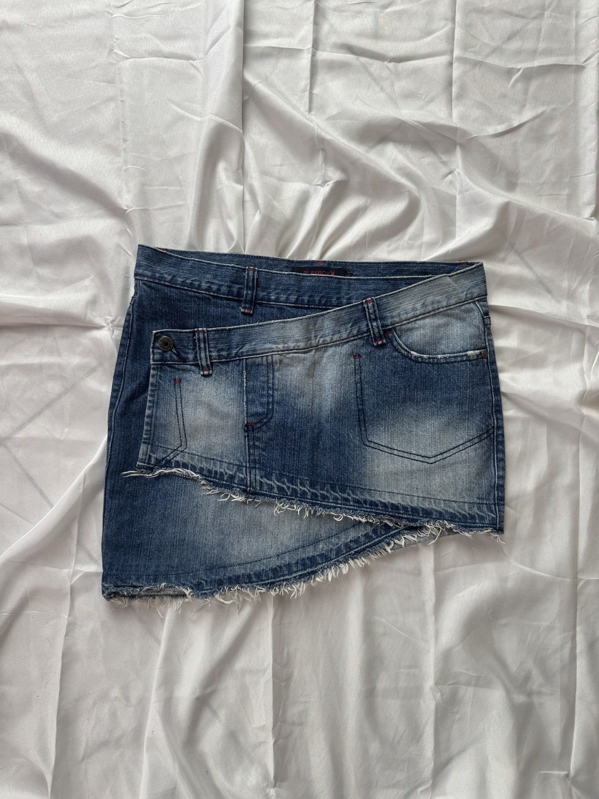 Playboy Playboy Y2K Vintage Asymmetric Mini Skirt Size 30" / US 8 / IT 44 - 2 Thumbnail