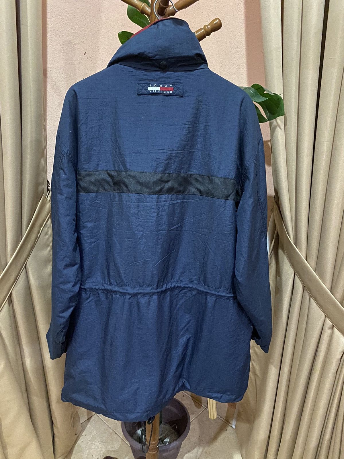Tommy Hilfiger VINTAGE TOMMY HILFIGER WINDBREAKER Size US L / EU 52-54 / 3 - 13 Thumbnail