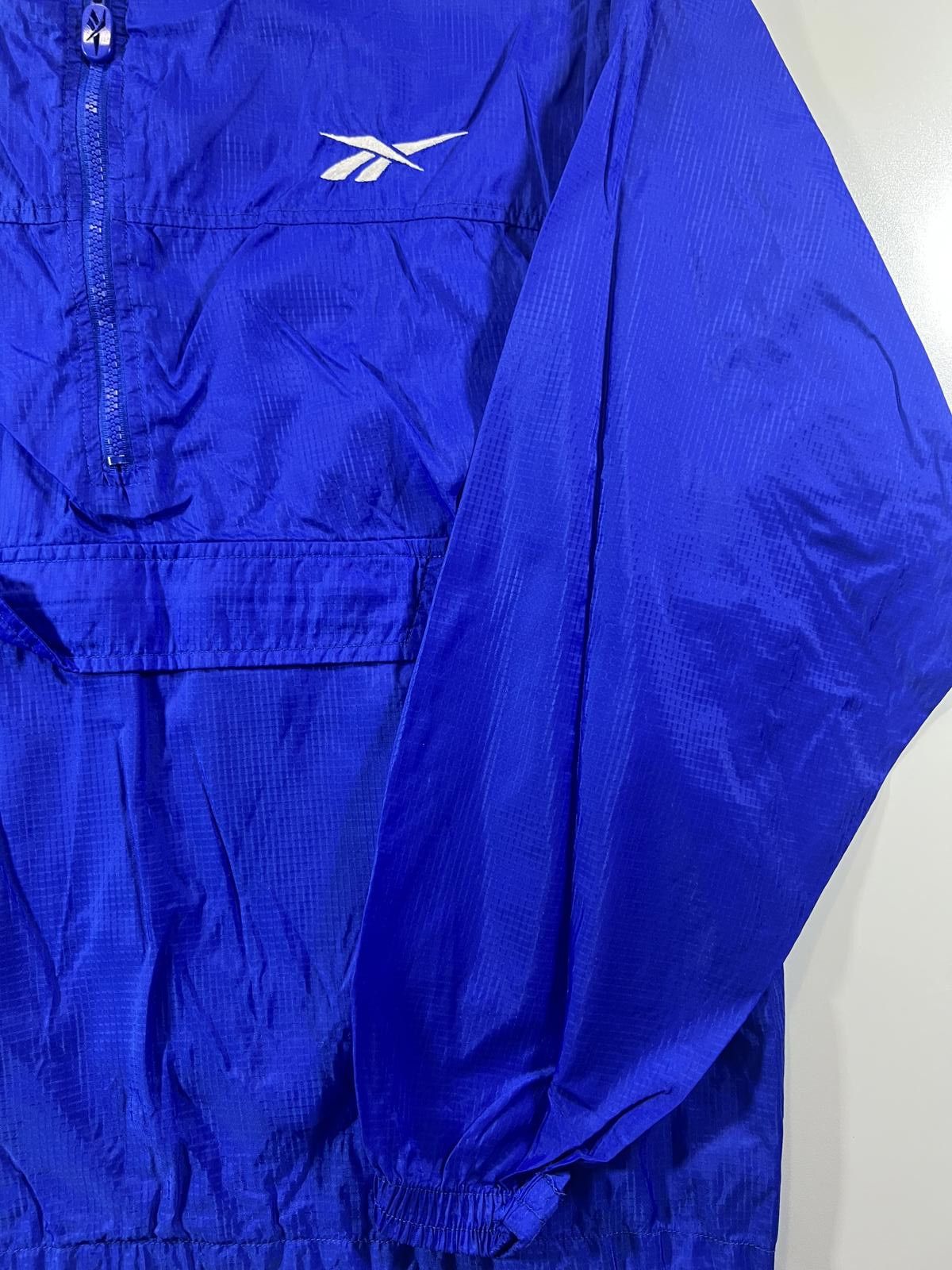 Reebok Vintage Reebok Blue Windbreaker Jacket S Size US S / EU 44-46 / 1 - 5 Thumbnail
