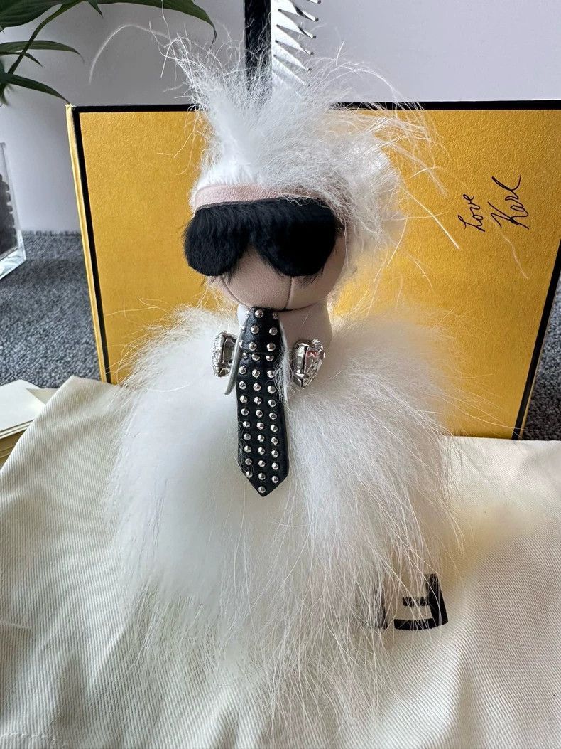 Fendi Fendi Limited Edition Keychain Accessory Size ONE SIZE - 2 Thumbnail