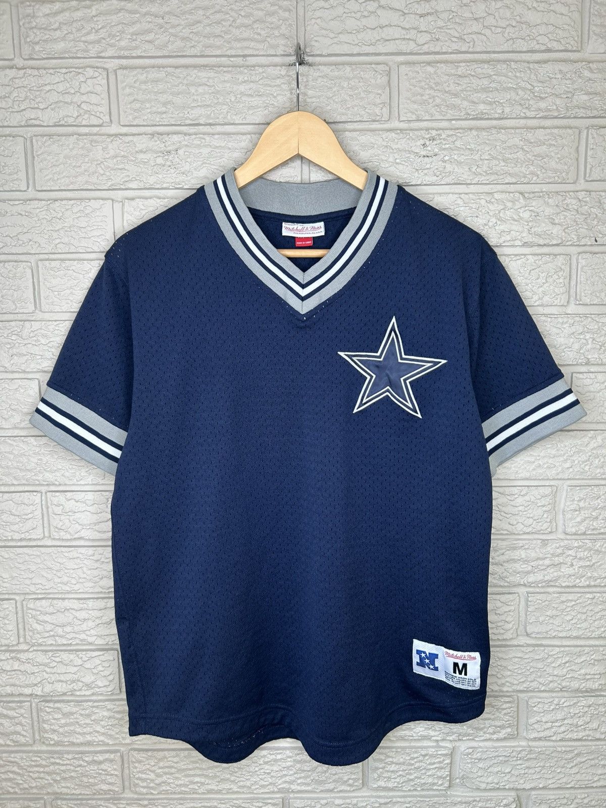 Mitchell & Ness Mitchell & Ness Dallas Cowboys Pullover Jersey Size US M / EU 48-50 / 2 - 1 Thumbnail