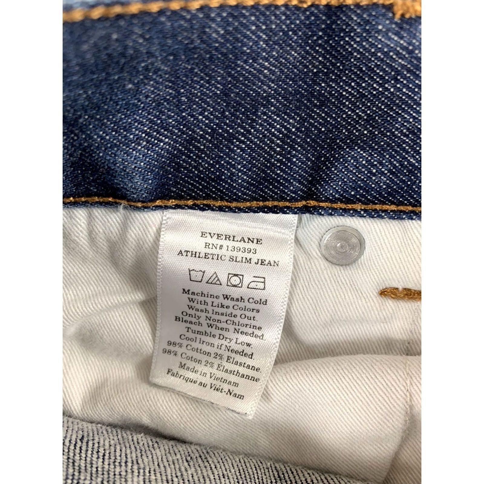 Everlane EVERLANE JEANS WOMENS 31X30 BLUE SLIM ATHLETIC (FLAT LAY IS 32X26) Size 24" / US 00 / IT 34 - 6 Thumbnail