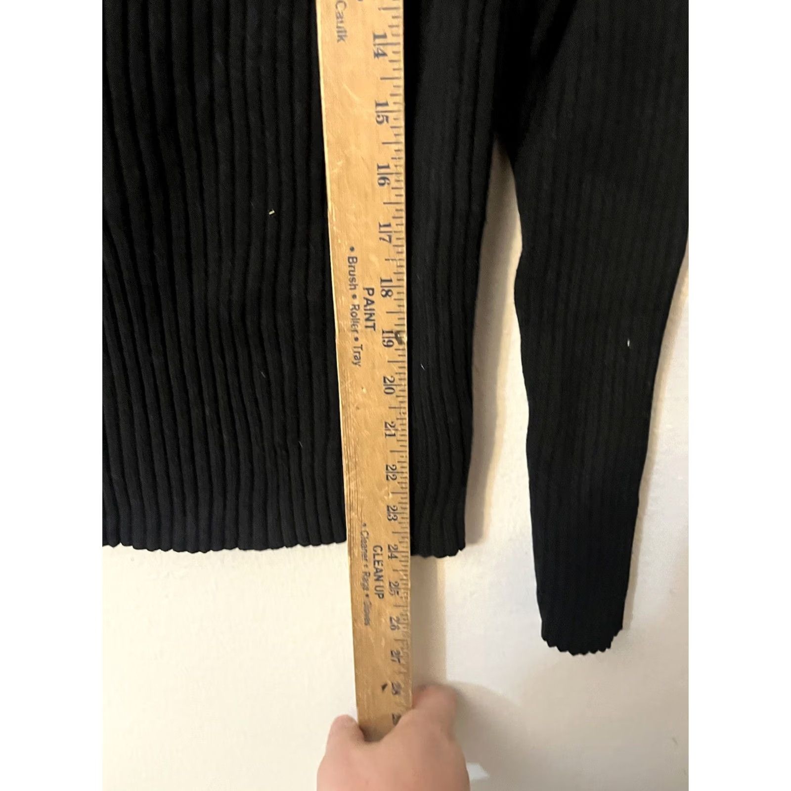 Gap GAP Women’s Sweater Round Neck Solid Black Small Y2K Ribbed Cable-Knit Pullover, Lightweight, Regular, Size S, Women, Vintage-Style? Size S / US 4 / IT 40 - 4 Thumbnail