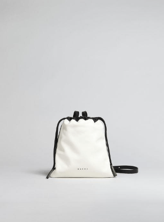 o1srvl11e0624 Size: OS / Shoulder Bag in White/Brown
