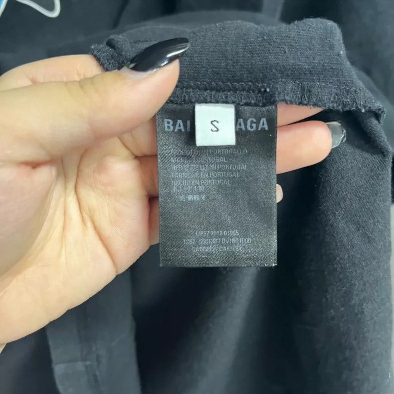 Balenciaga Balenciaga Black cartoon print loose round neck short slee Size US S / EU 44-46 / 1 - 3 Thumbnail