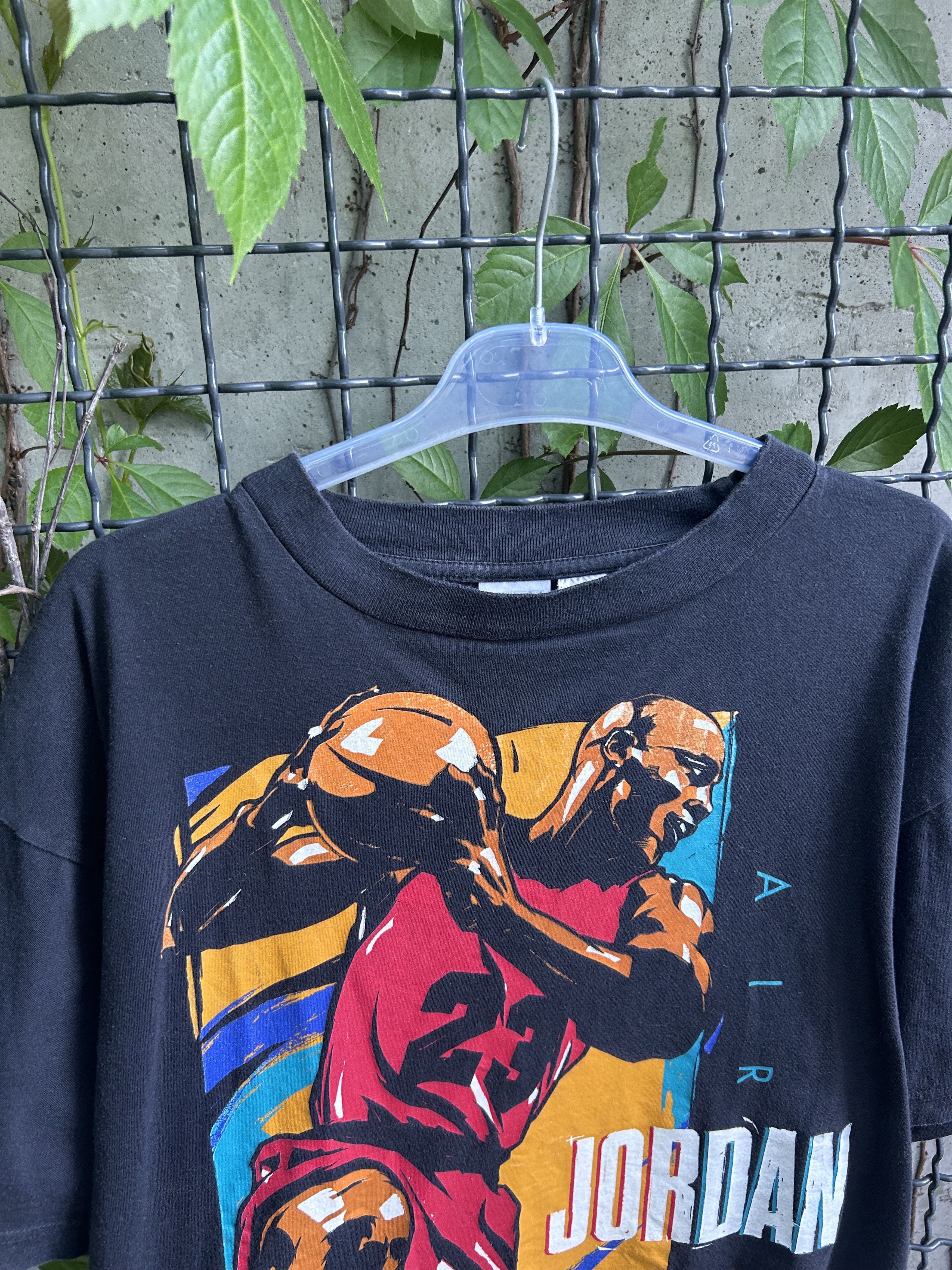 Nike Vintage 90s Nike Air Michael Jordan Streetwear T-shirt Size US XL / EU 56 / 4 - 3 Thumbnail