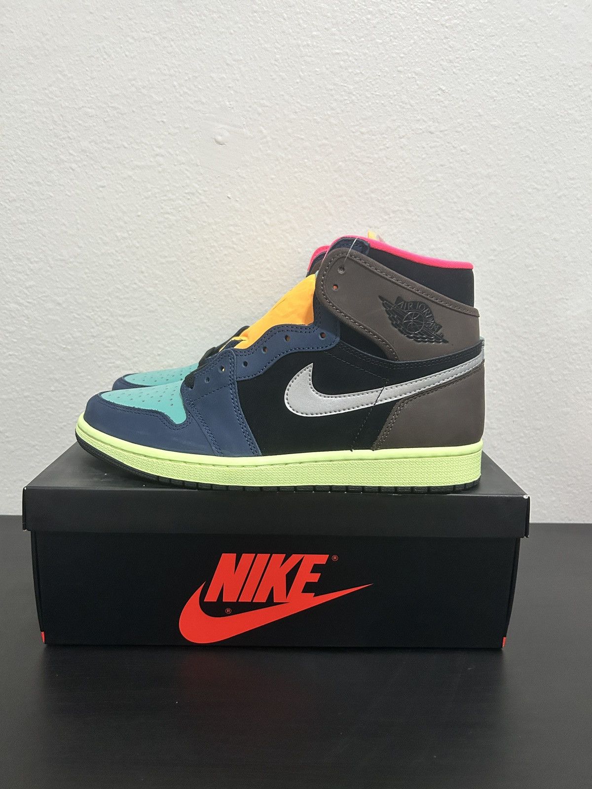 Jordan Brand Jordan 1 High Tokyo Bio Hack ☢️ Size US 9.5 / EU 42-43 - 1 Thumbnail