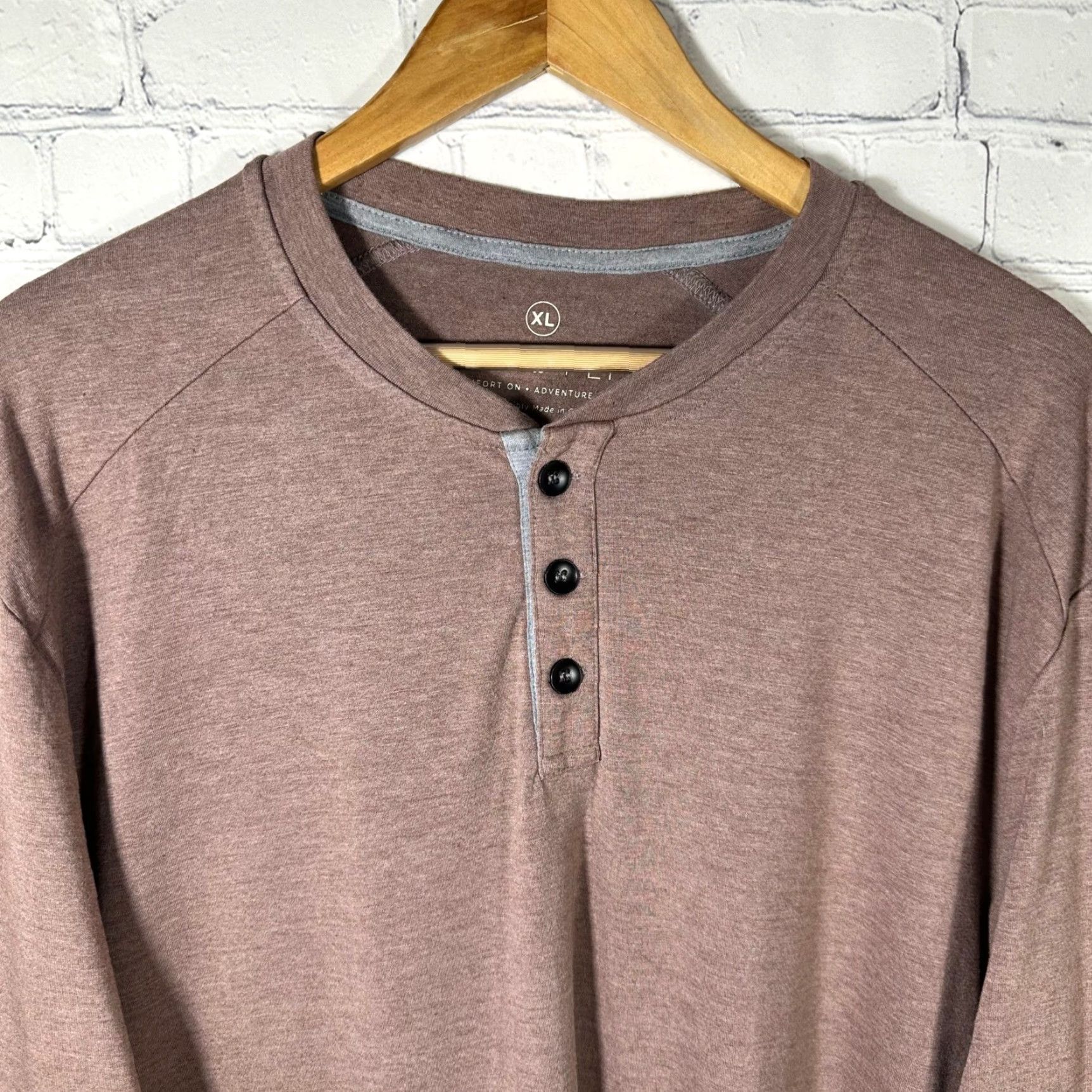 Vintage Free Fly Mens Henley Shirt XL Brown Heathered Raglan Long Sleeve Size US XL / EU 56 / 4 - 2 Thumbnail