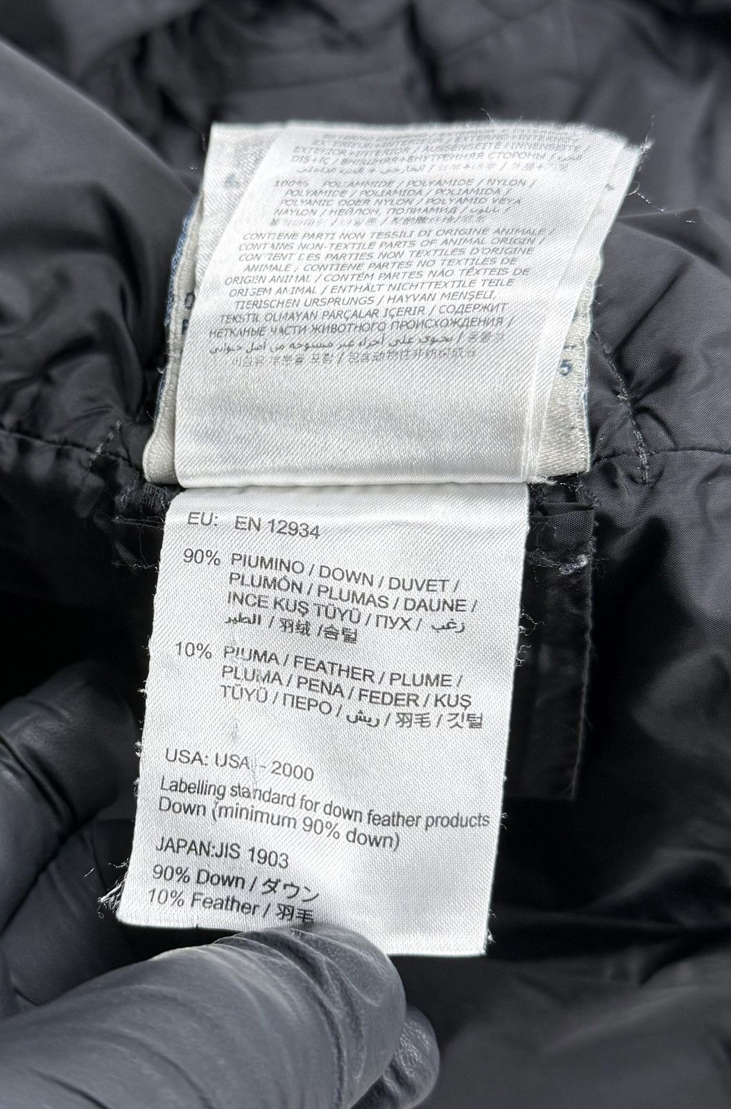 Moncler Moncler Maya Giubbotto Rare Colorway Kids Puffer Jacket 6Y Size US XXS / EU 40 - 12 Thumbnail