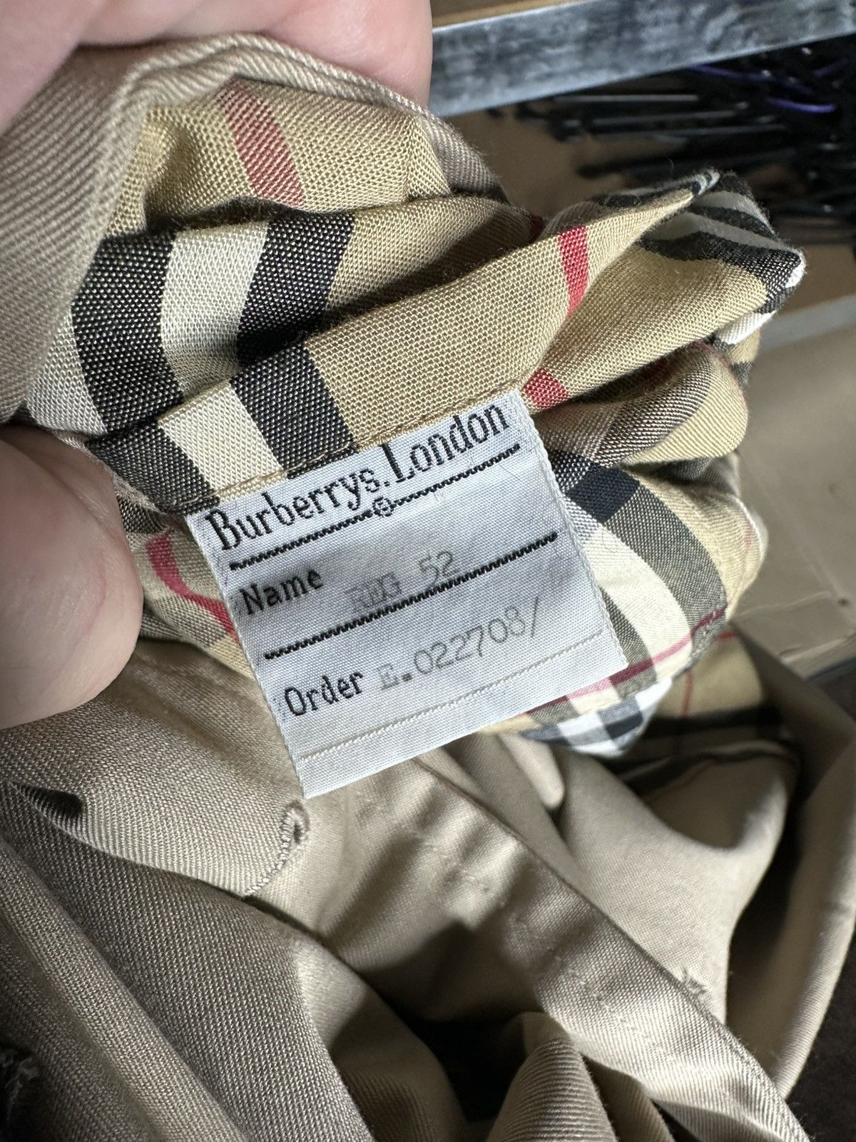 Burberry Burberrys Men’s Long Trench Coat – Double Breasted Size 52 Size US L / EU 52-54 / 3 - 9 Thumbnail