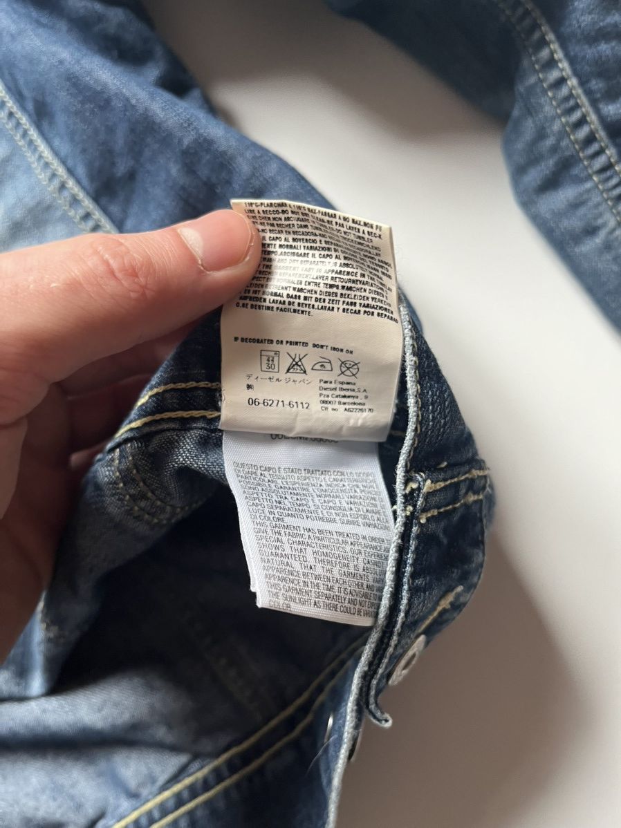Diesel Vintage 90s Diesel washed Denim Truck jacket Size M / US 6-8 / IT 42-44 - 5 Thumbnail