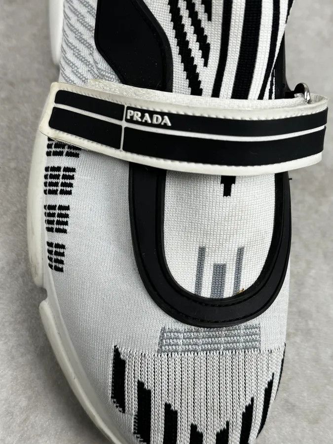 Prada Prada Black & White Cloudbust Sneakers Size US 6 / IT 36 - 4 Thumbnail