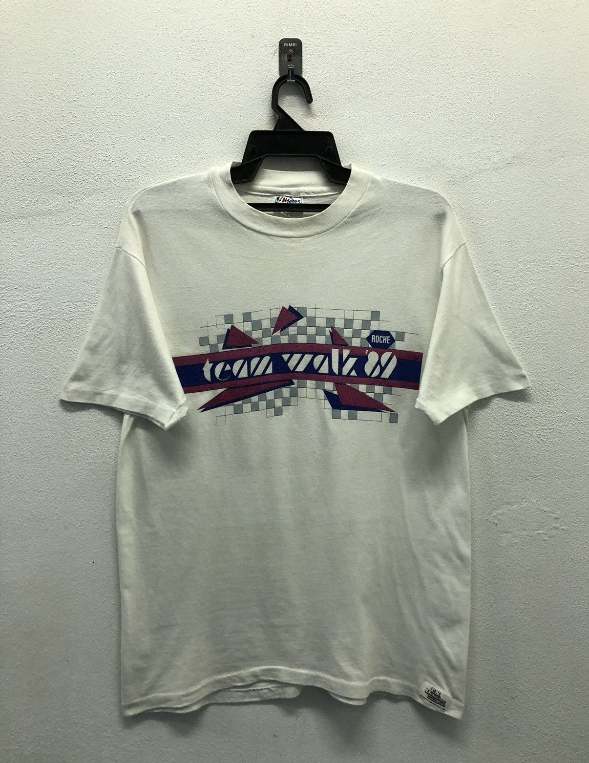 Hanes Vintage Hanes Team Walk '89 Made In Usa T-Shirt Size US L / EU 52-54 / 3 - 1 Thumbnail