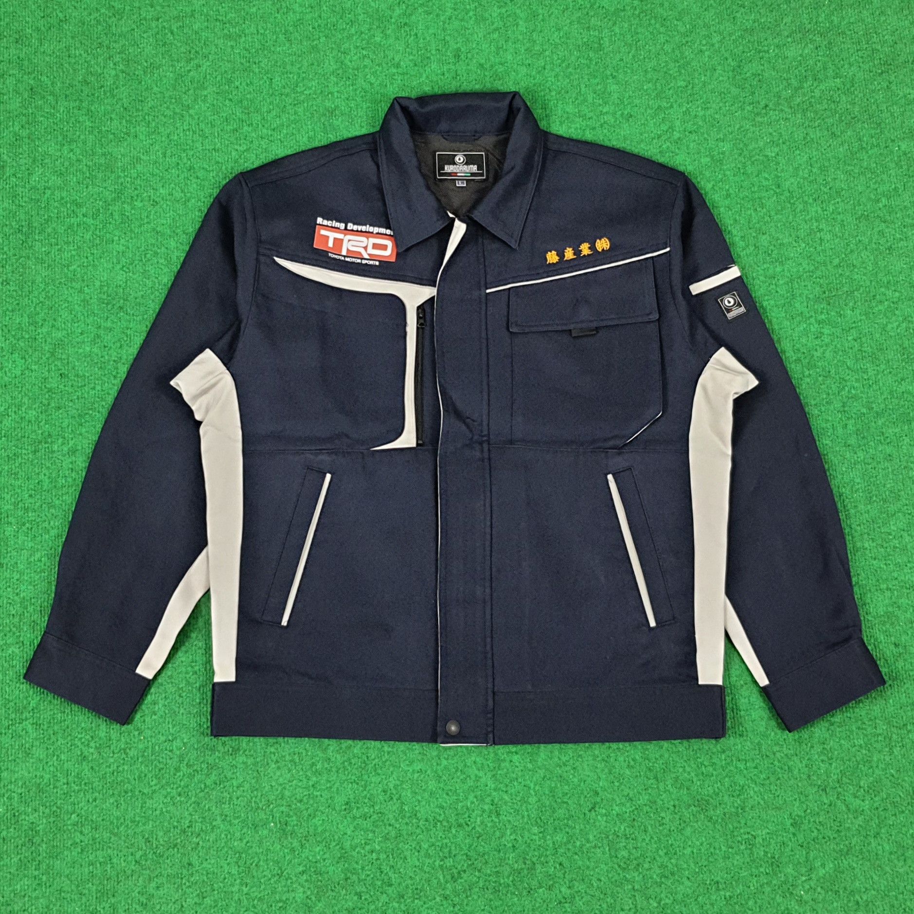 Japanese Brand × Vintage Vintage TOYOTA Racing Development Workwear Jacket Size US L / EU 52-54 / 3 - 3 Thumbnail