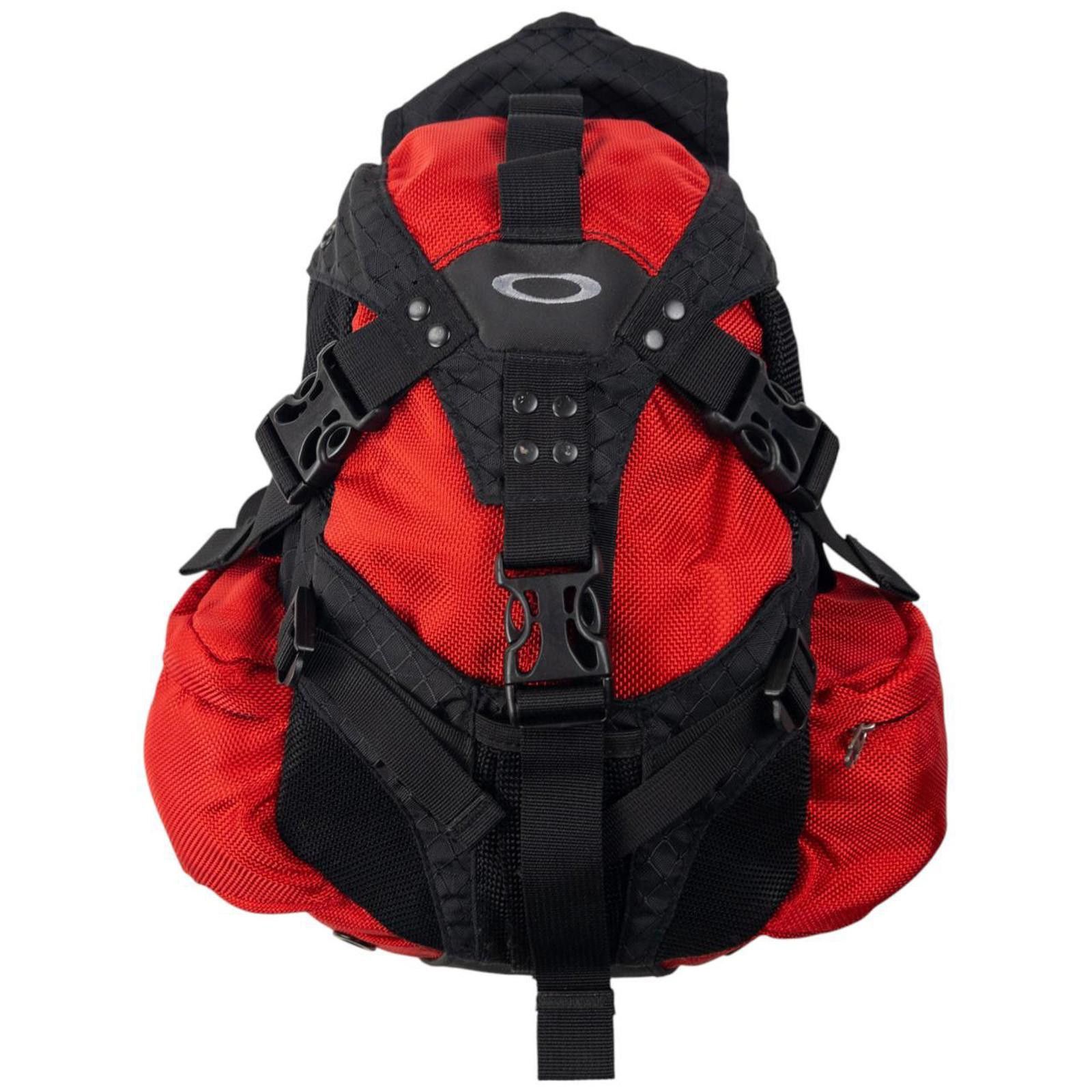 Oakley Vintage Oakley Icon Mini Backpack | Grailed