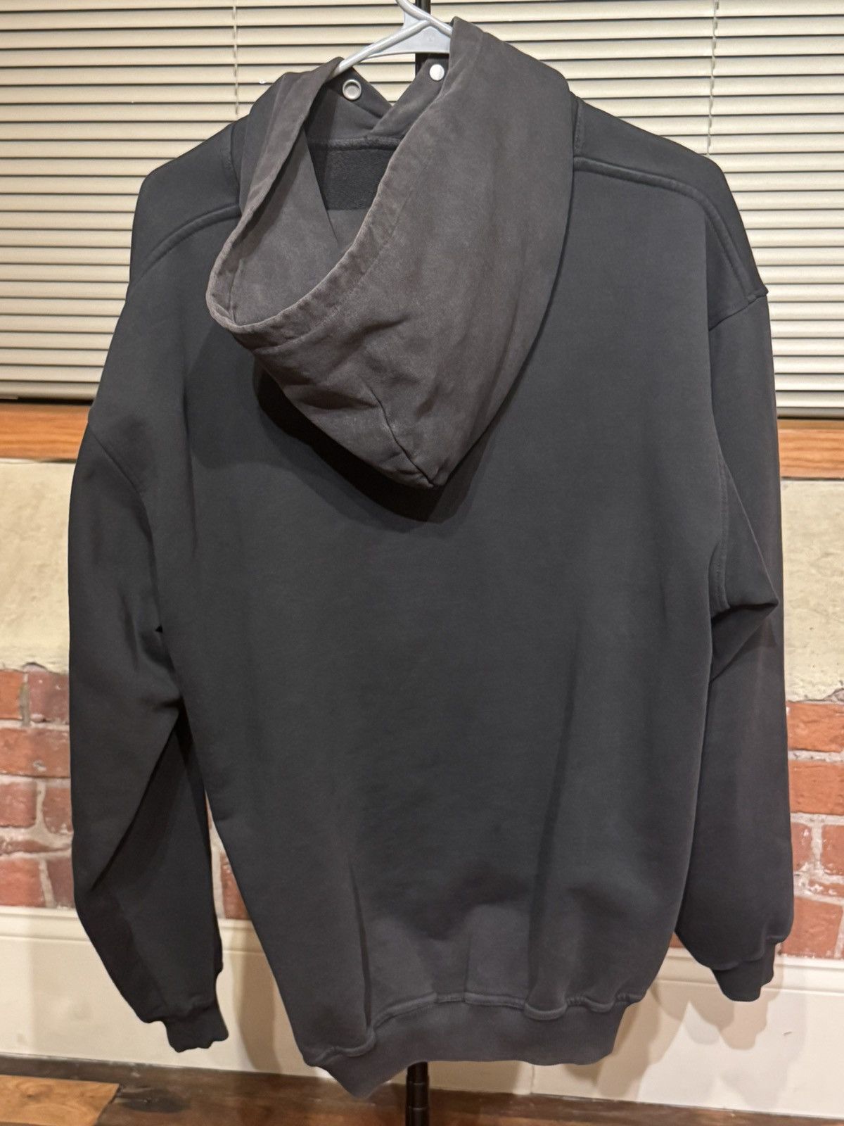 Represent Clo. Represent LoveHunter Hoodie Size S Size US S / EU 44-46 / 1 - 2 Thumbnail