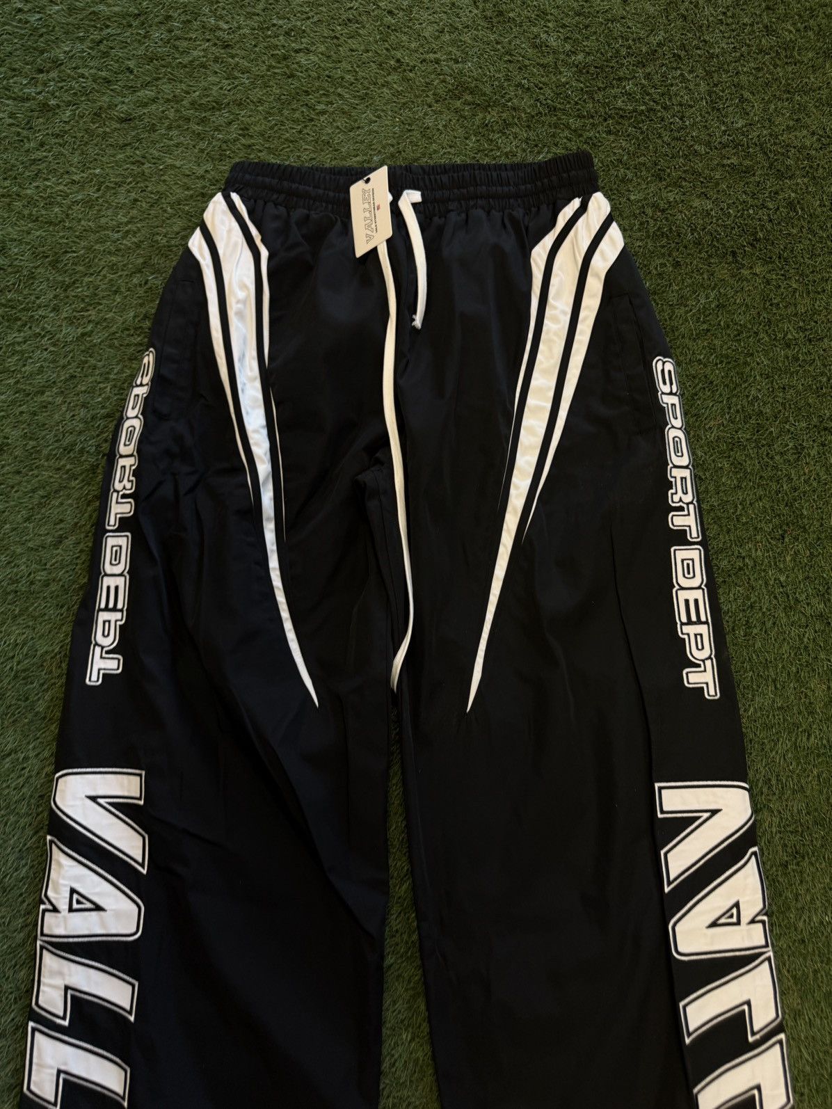 Vale Valley Track Suit Black Pants Size (M) Brand New Size US 32 / EU 48 - 5 Thumbnail