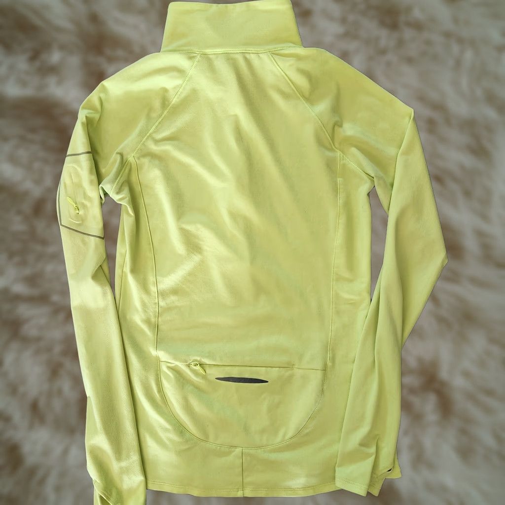 Under Armour Under Armour Womens All Weather Half Zip Jacket S Yellow Running Pullover Size S / US 4 / IT 40 - 1 Thumbnail