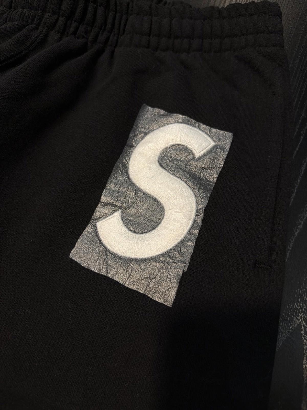 Supreme Supreme S Logo Sweatpants Black (SS25) Brand New Size Small Size US 30 / EU 46 - 7 Thumbnail