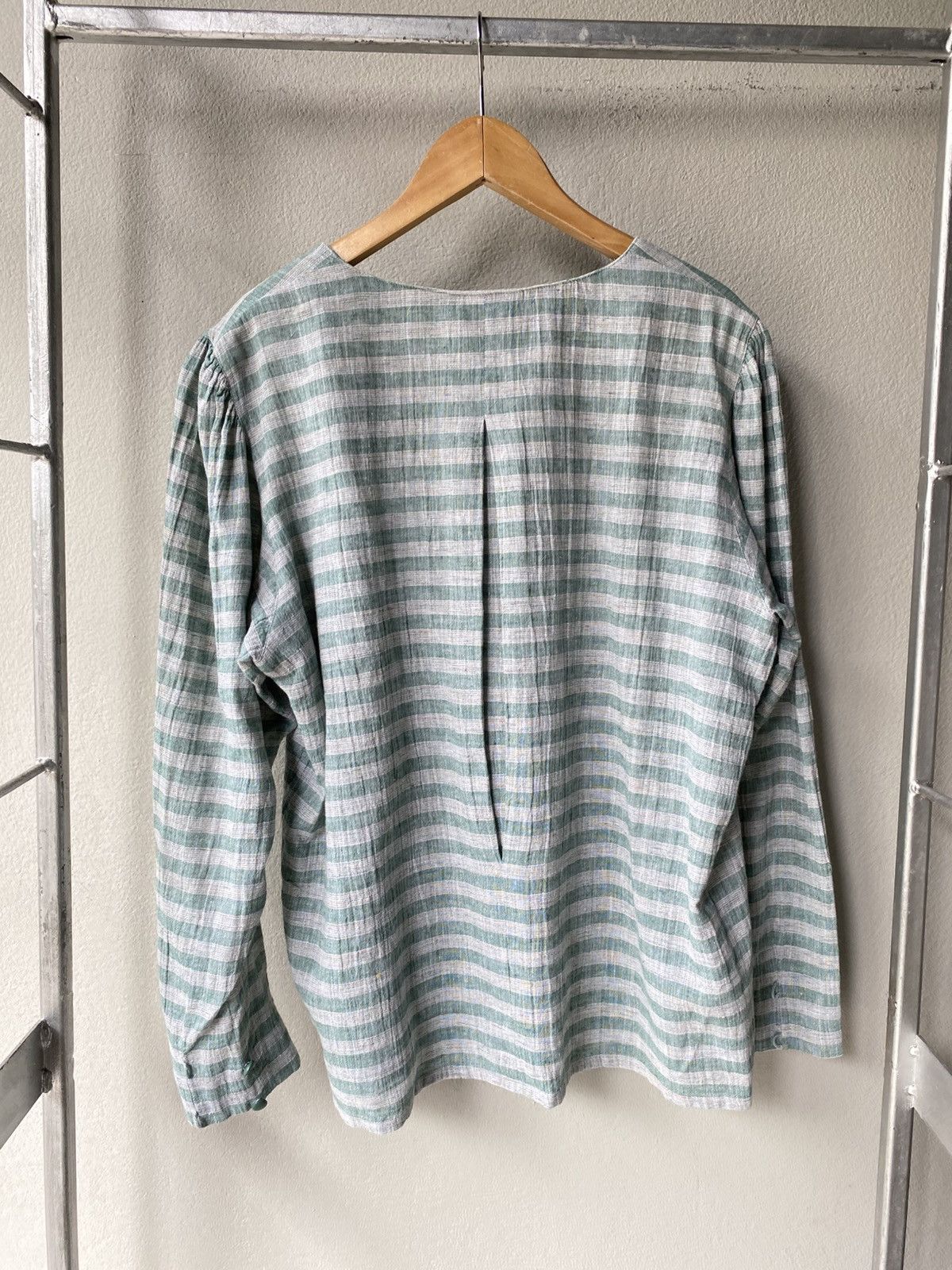 Dior Christian Dior Green-Striped Button-Detail Blouse Size M / US 6-8 / IT 42-44 - 9 Thumbnail