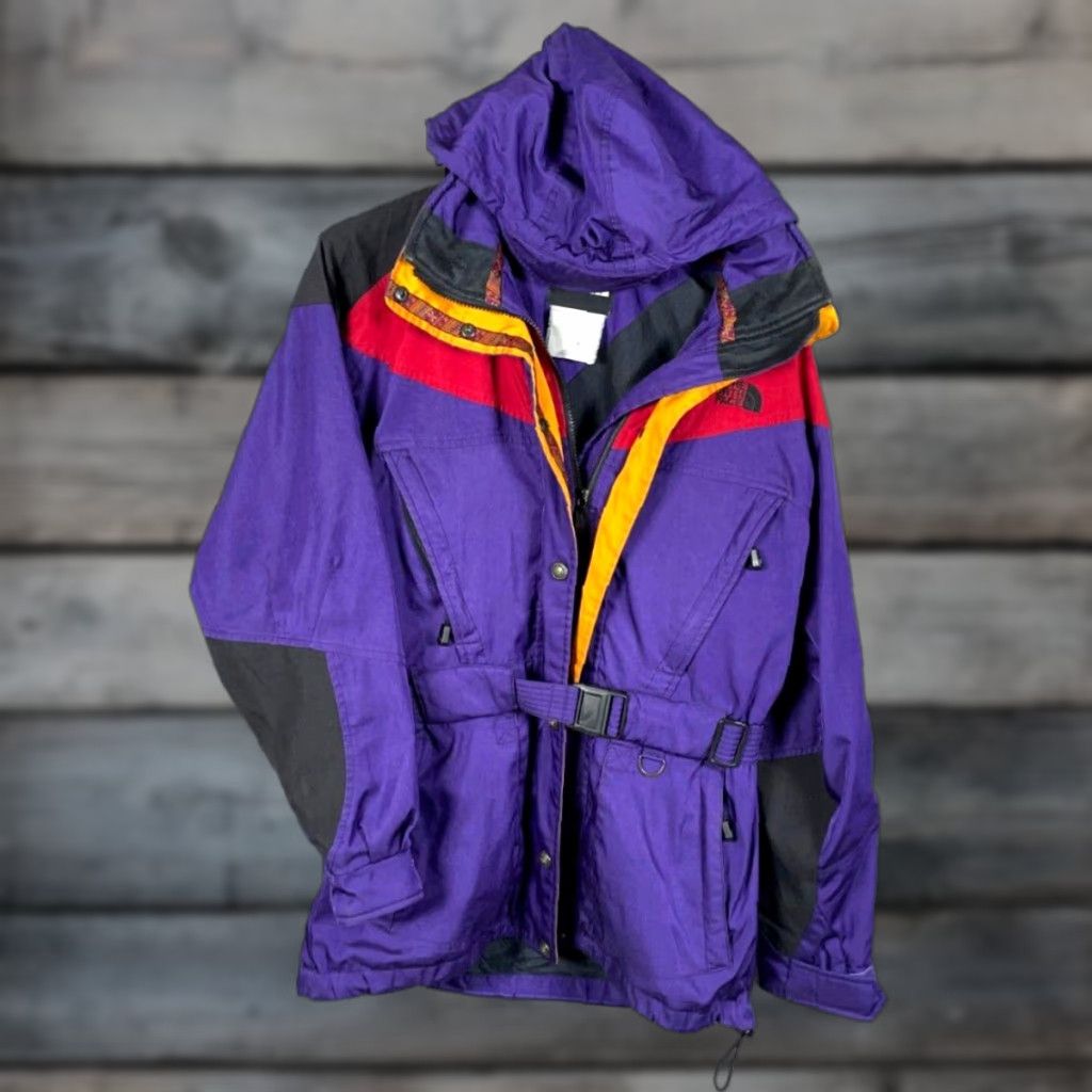 The North Face VINTAGE The North Face Hoodie Jacket Womens 8 Purple Red Geometric Trim Zip Up Parka VTG Size M / US 6-8 / IT 42-44 - 1 Thumbnail