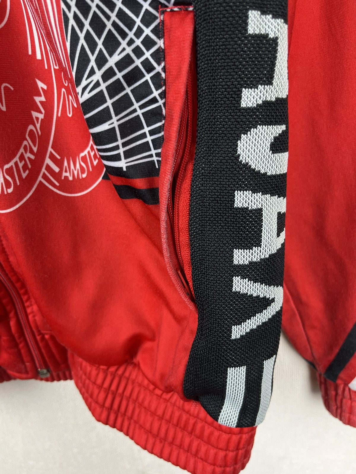 Umbro UMBRO AJAX AMSTERDAM TRACK SUIT JACKET FOOTBALL UMBRO RARE Size US XXS / EU 40 - 5 Thumbnail