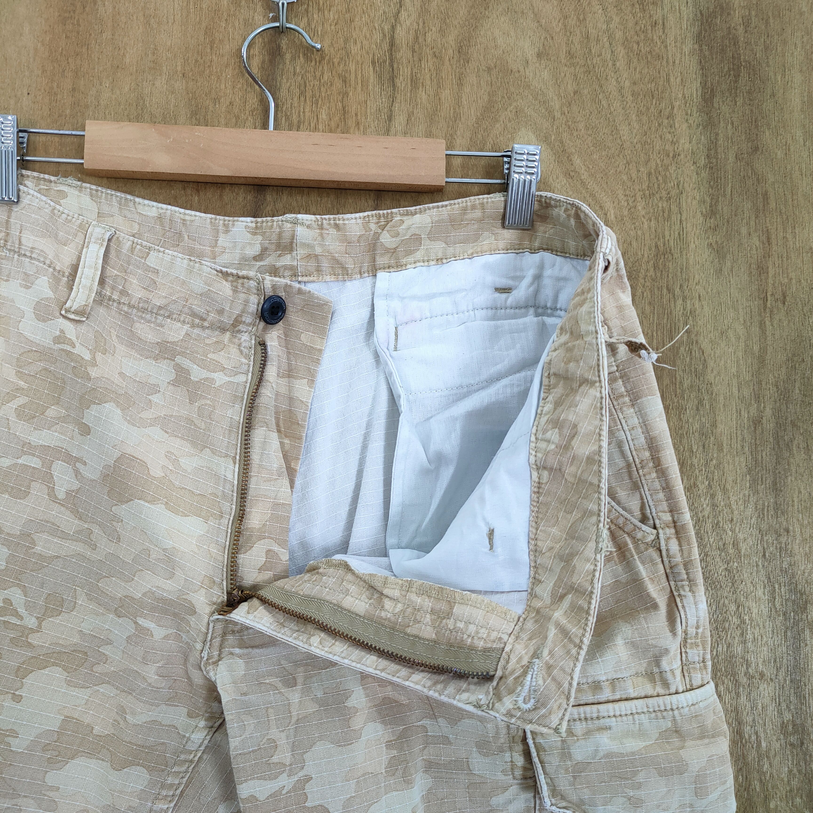 Japanese Brand VINTAGE JAPANESE CAMO FADED CARGO PANTS Size US 34 / EU 50 - 11 Thumbnail